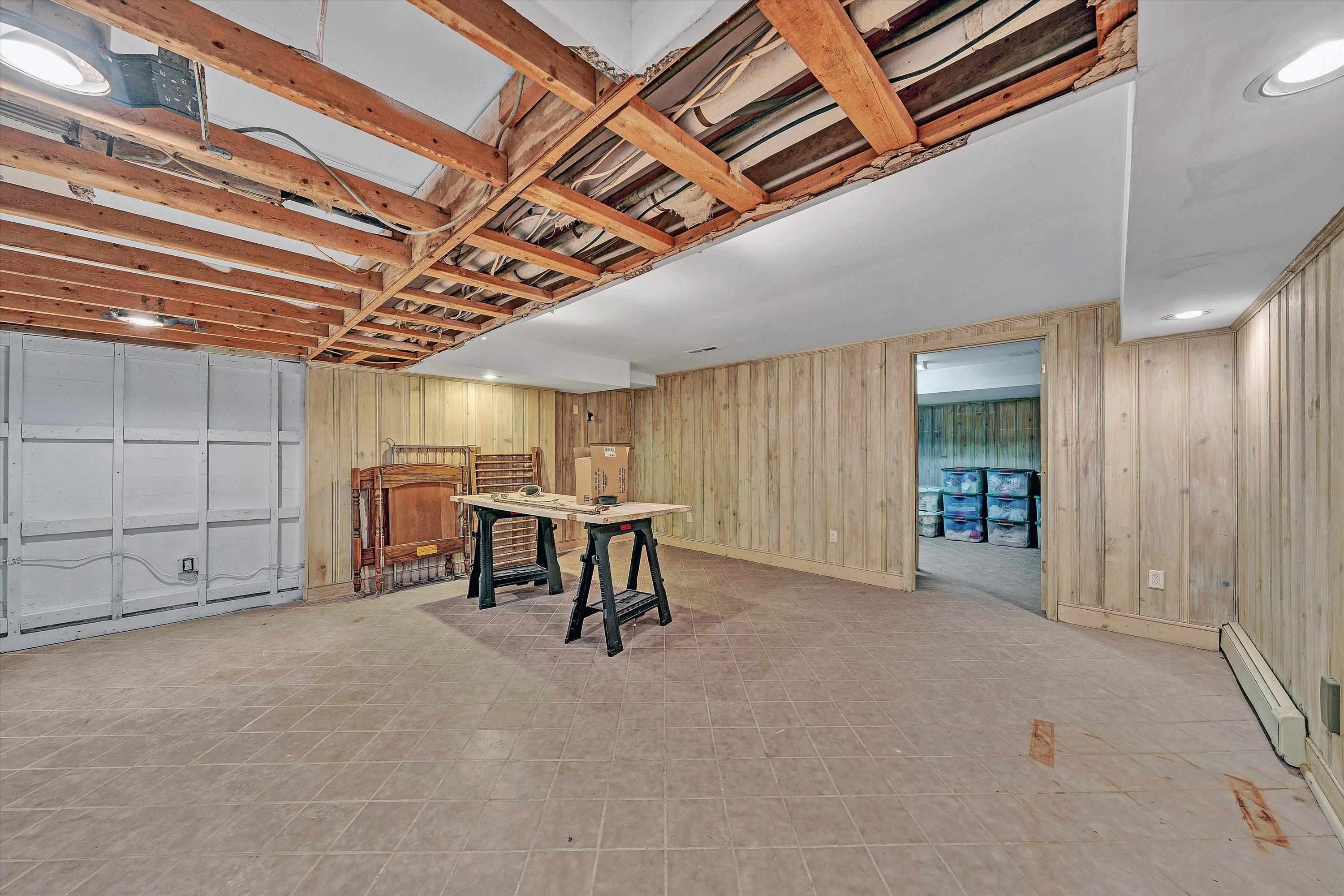 934 Commander Drive Roanoke VA 24019