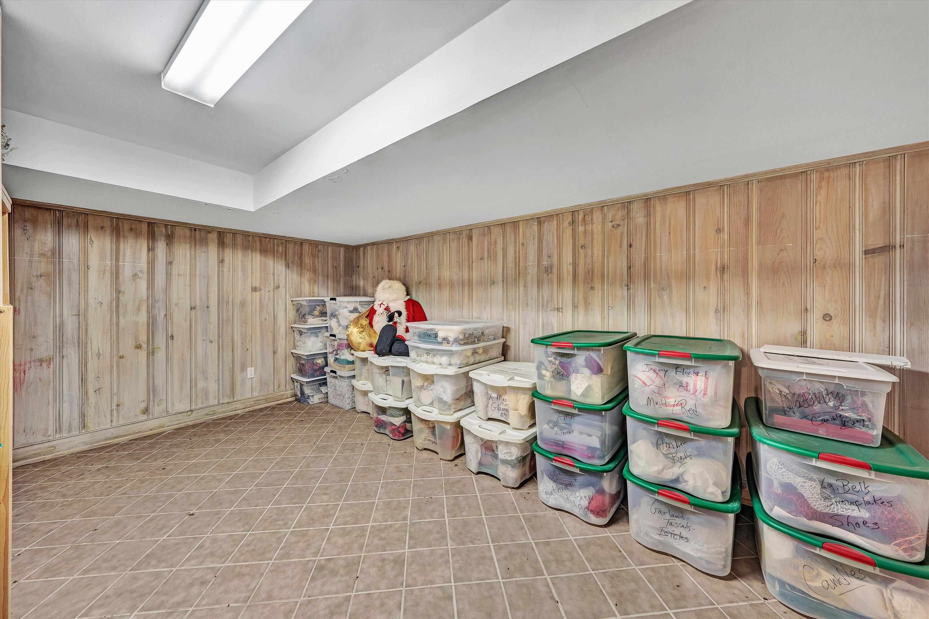 934 Commander Drive Roanoke VA 24019