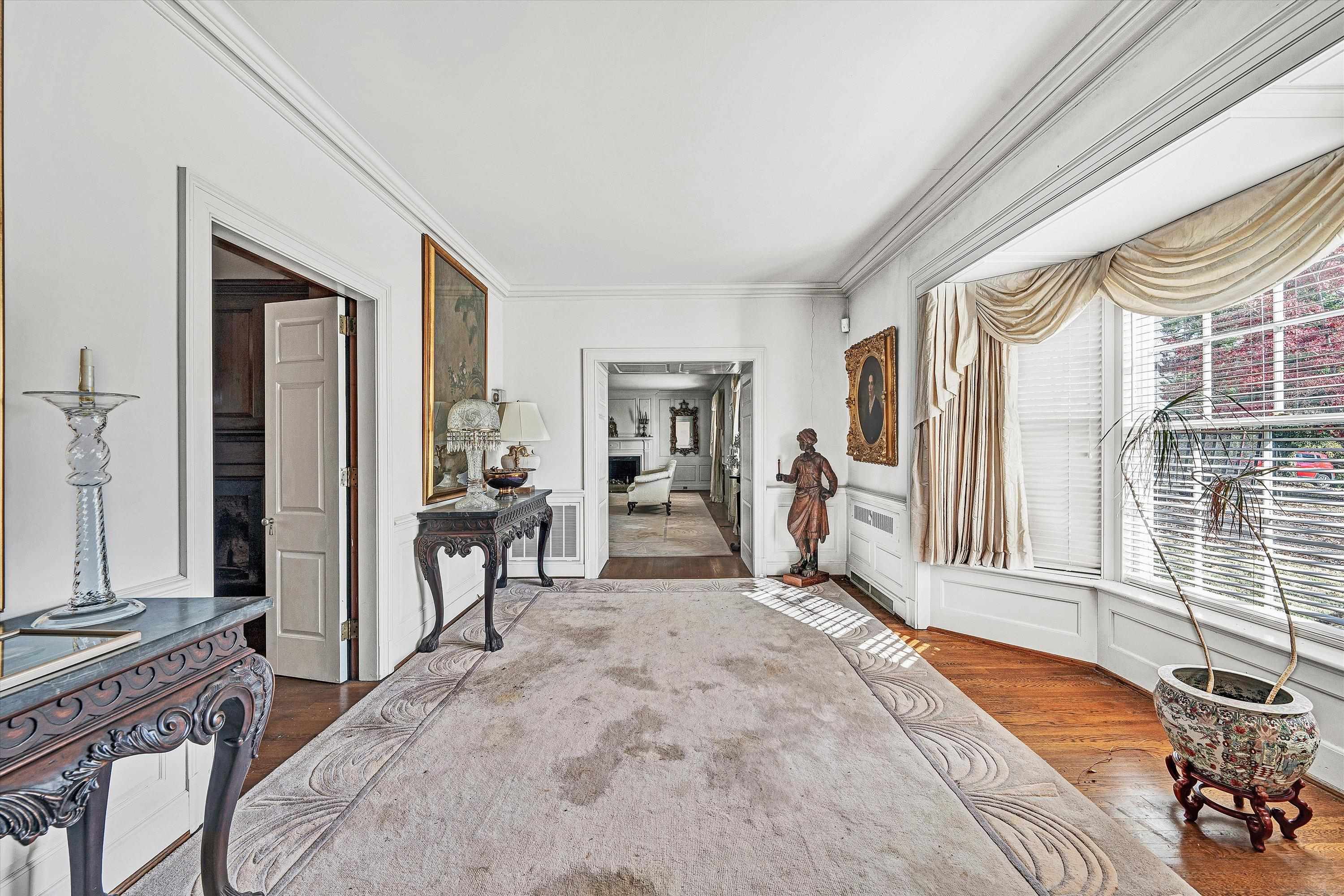 934 Commander Drive Roanoke VA 24019