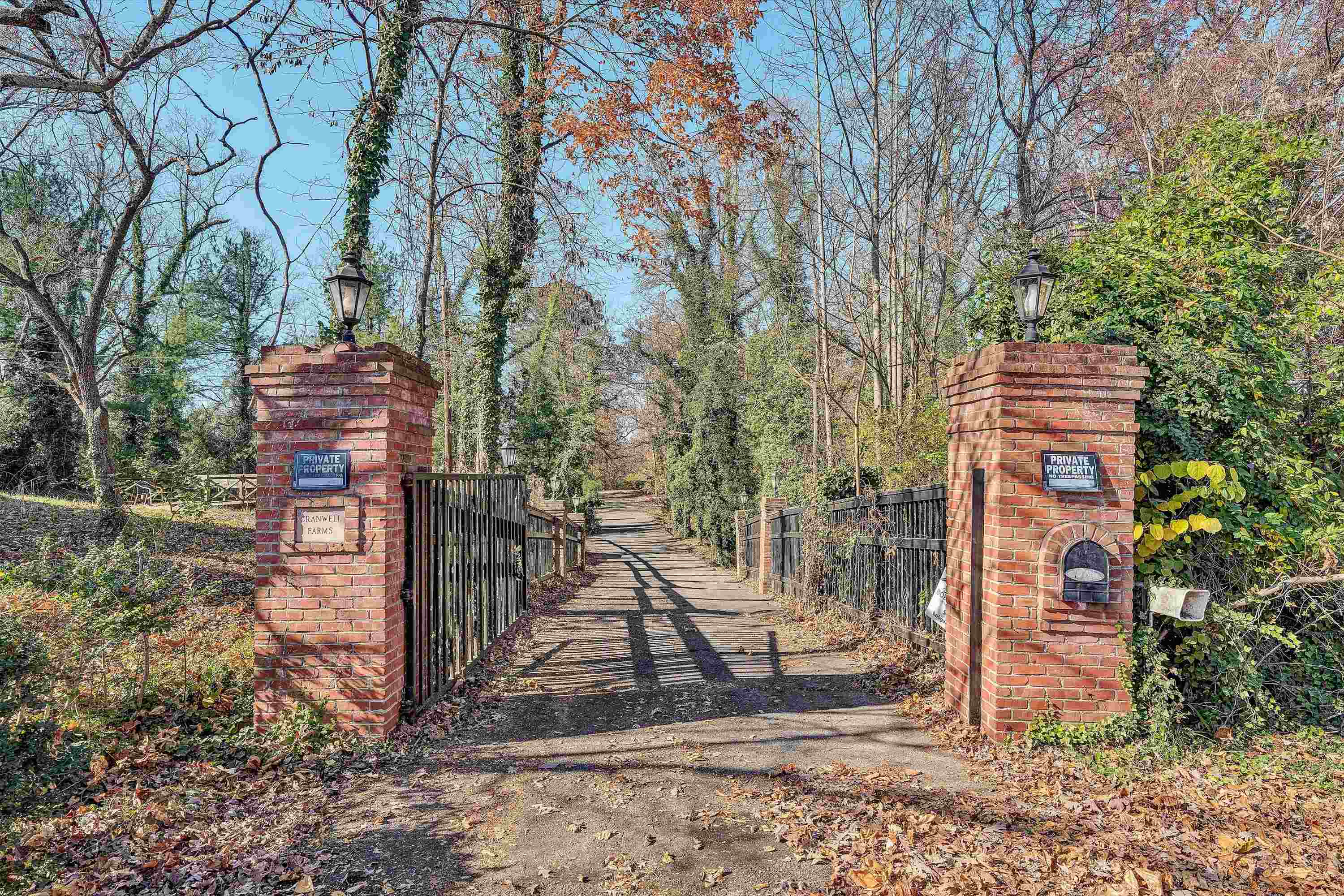 934 Commander Drive Roanoke VA 24019