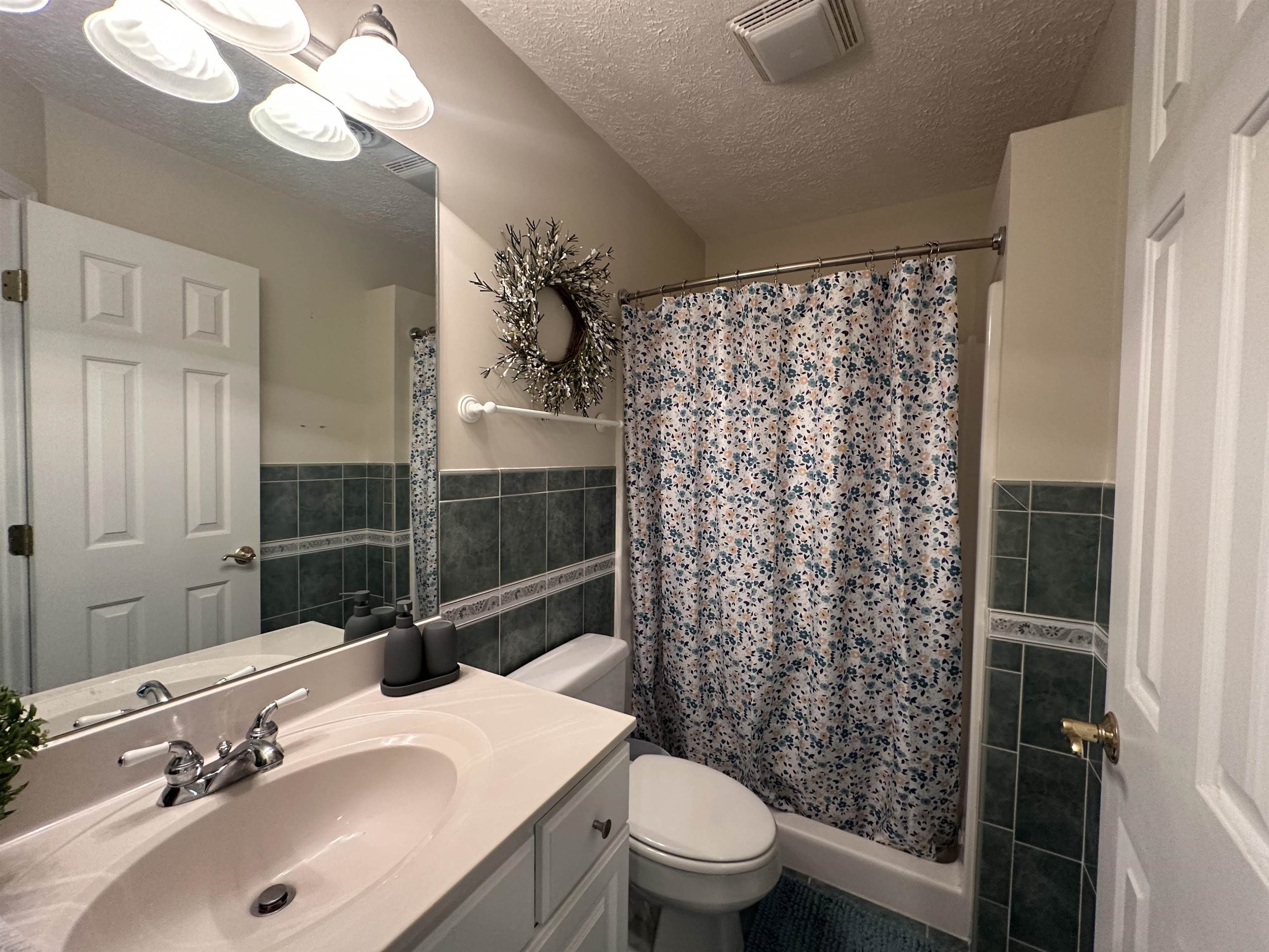 2728 Eagle Drive Draper VA 24324