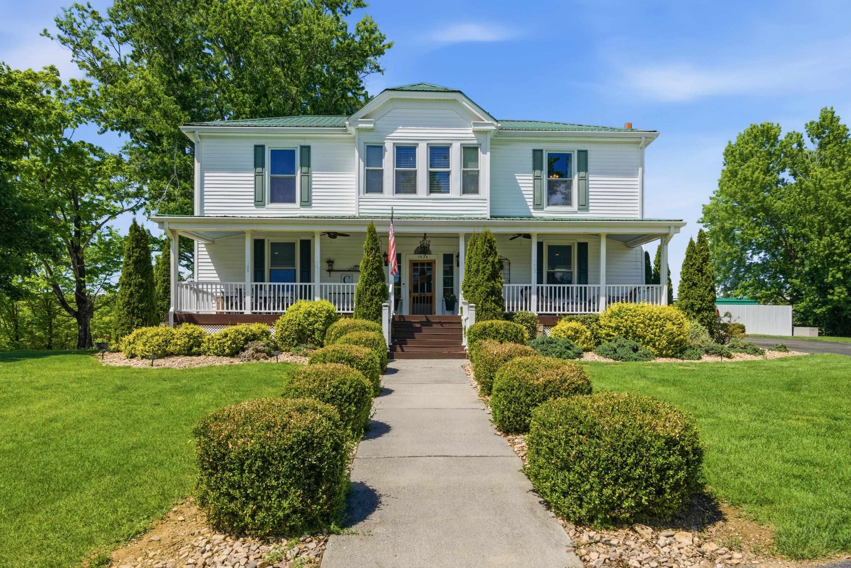 1834 Mud Pike Road Christiansburg VA 24073