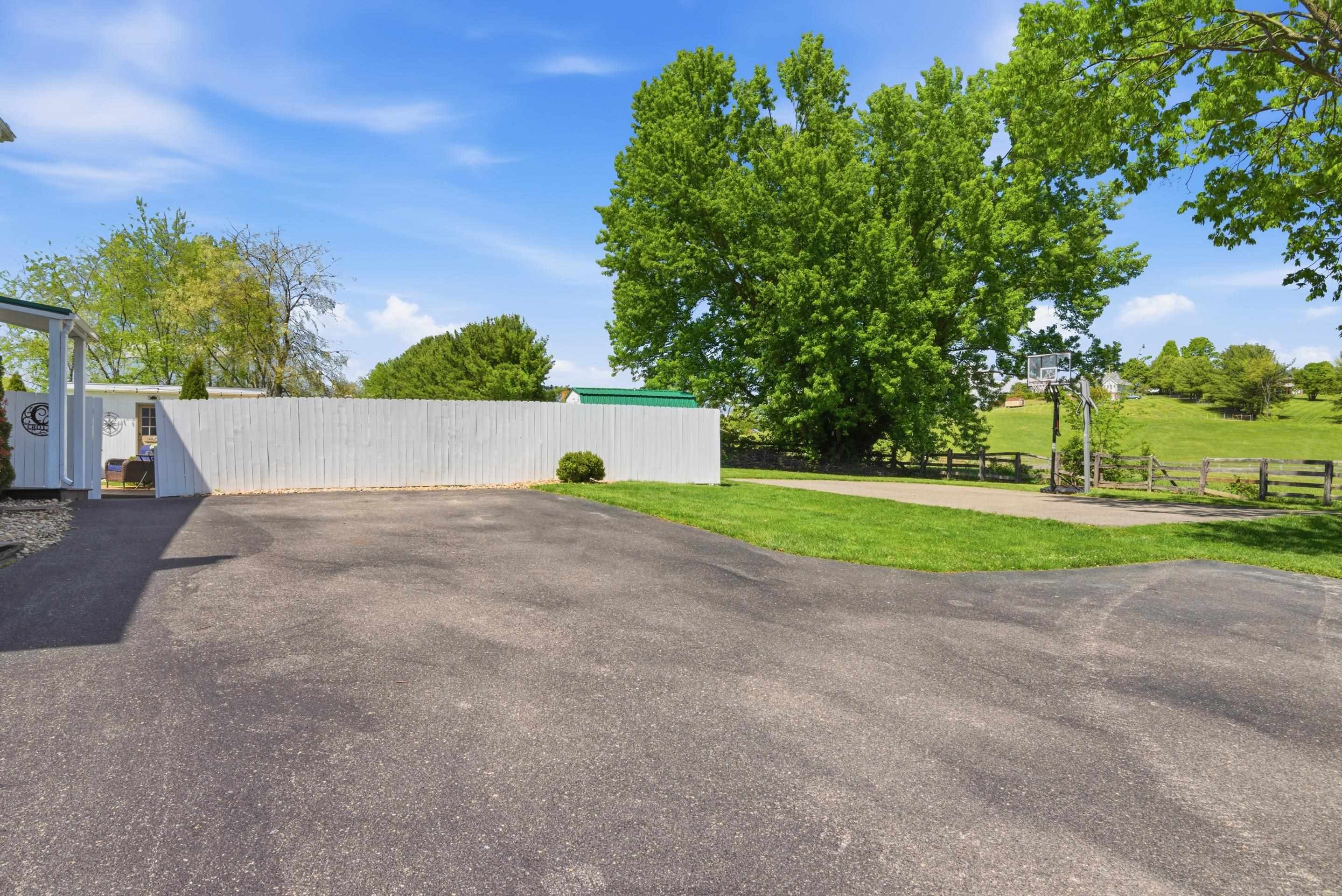 1834 Mud Pike Road Christiansburg VA 24073