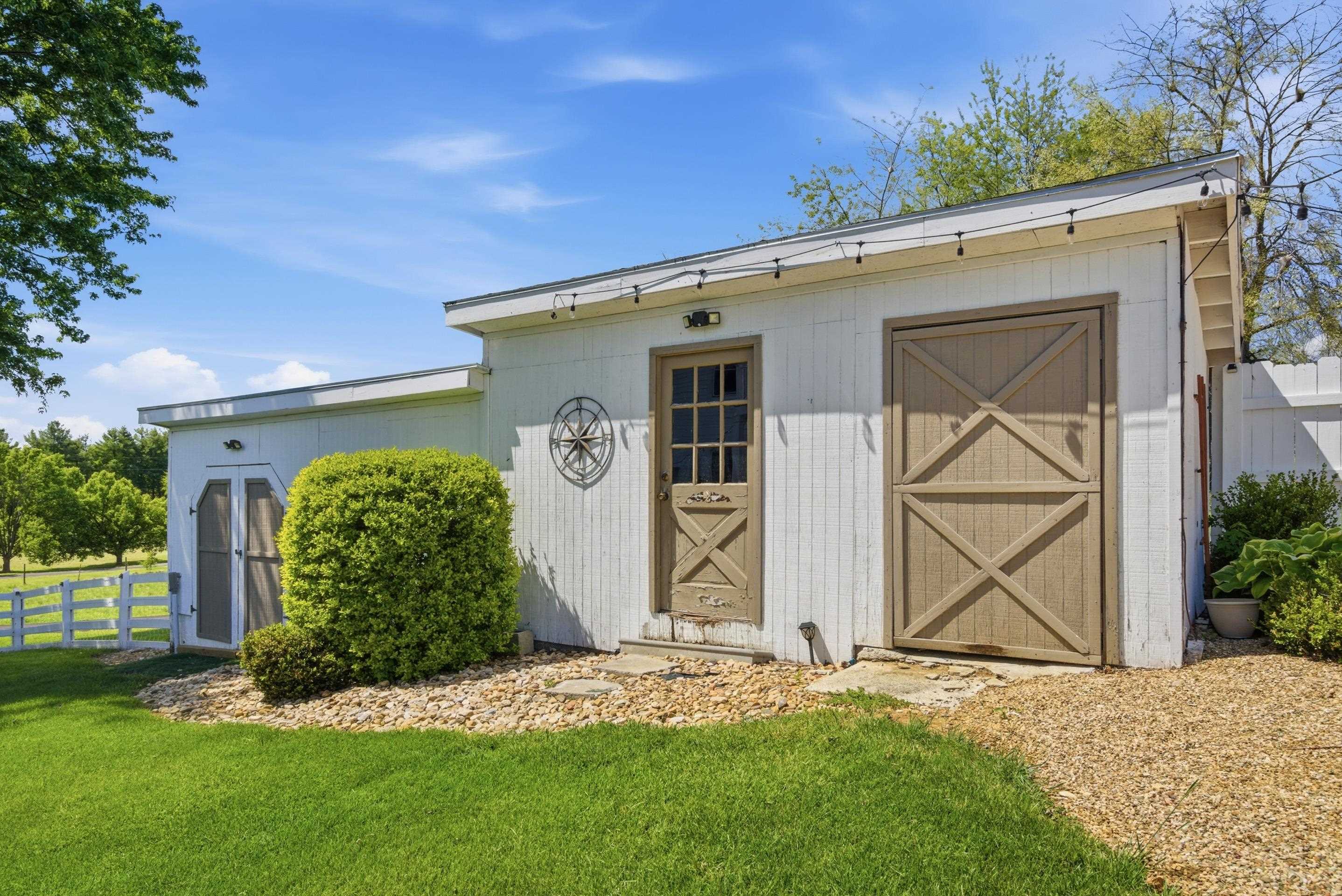 1834 Mud Pike Road Christiansburg VA 24073