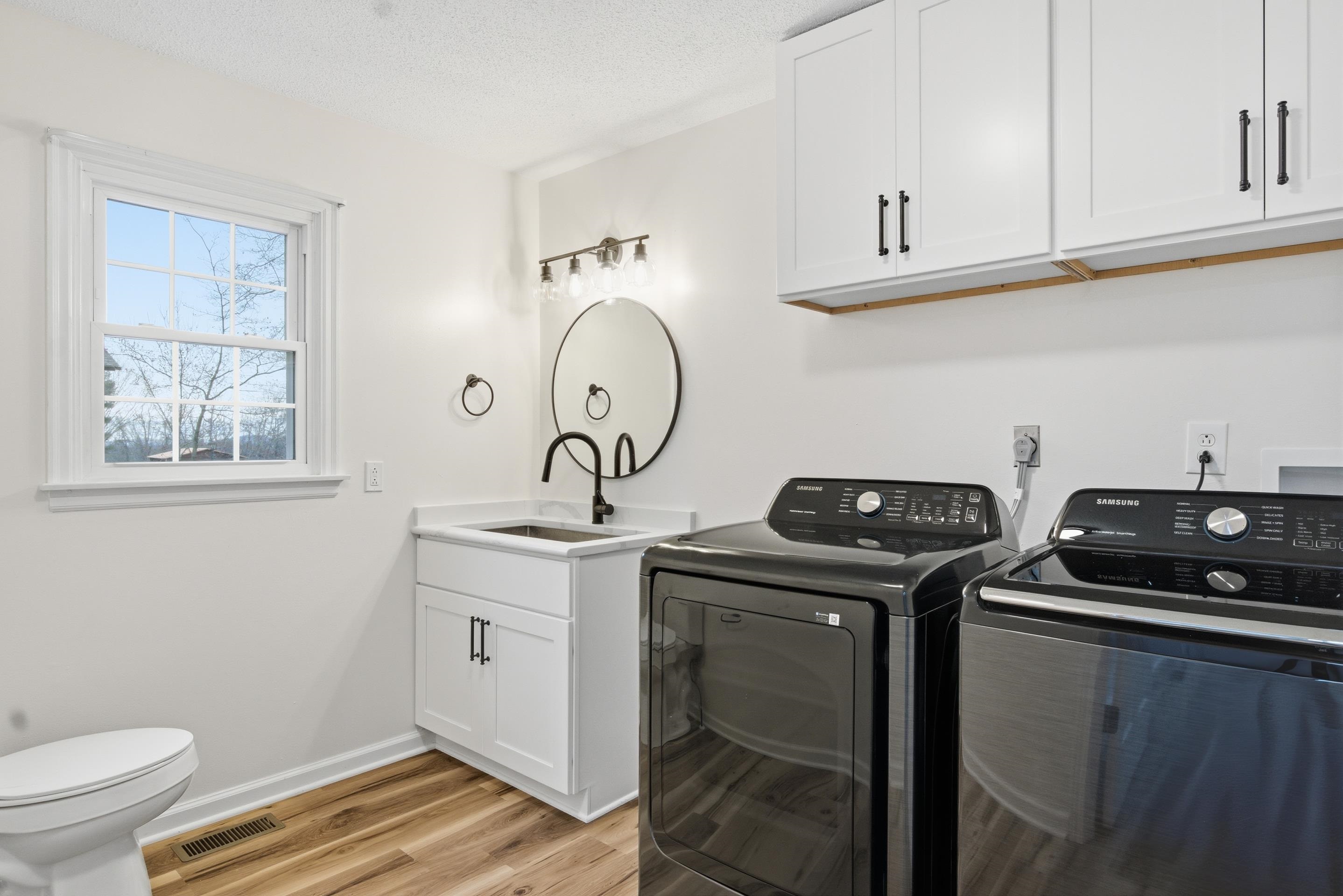 100 Sherwood None E Wytheville VA 24382