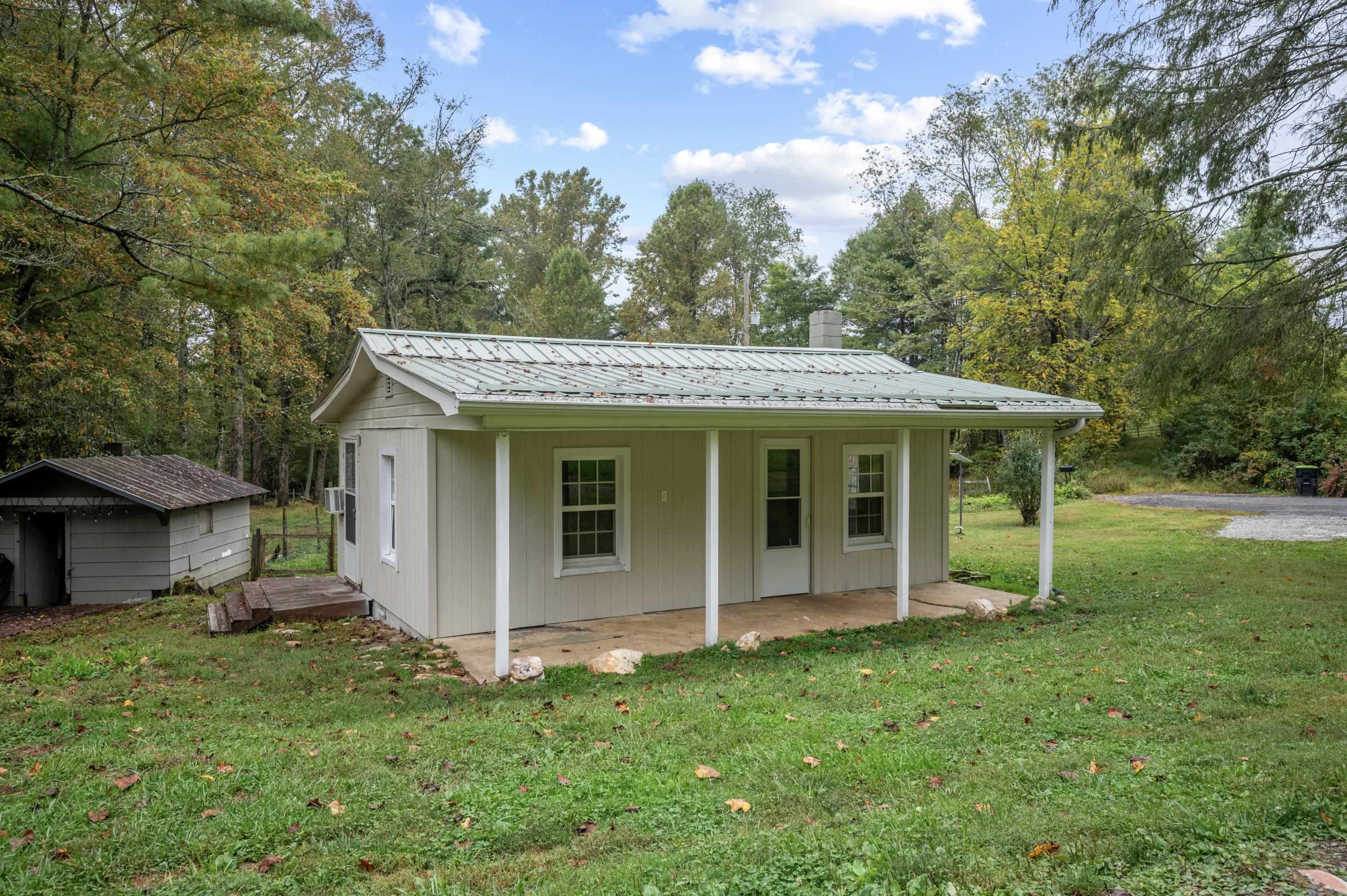 487 Dry Twig Road Laurel Fork VA 24352