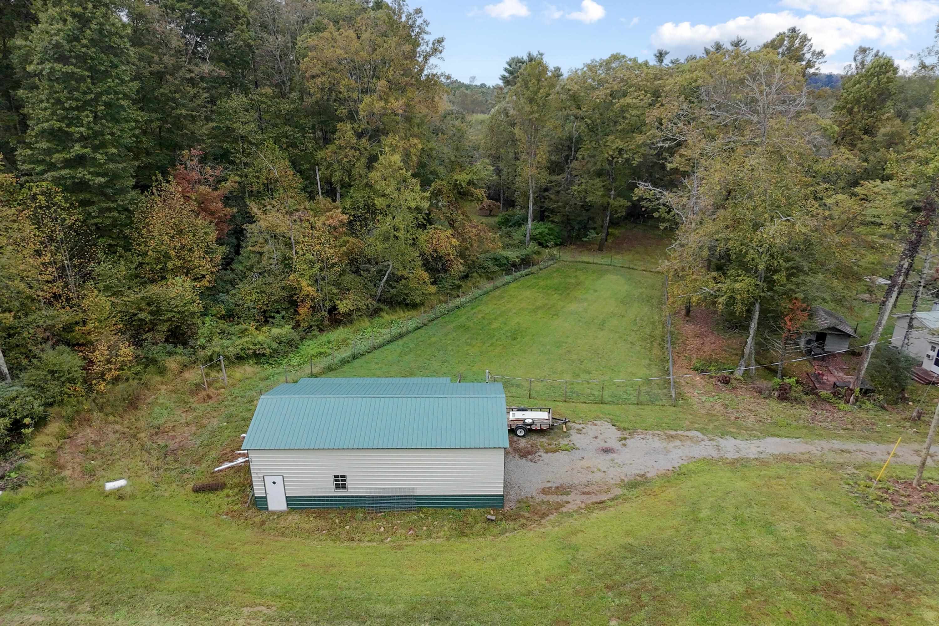487 Dry Twig Road Laurel Fork VA 24352