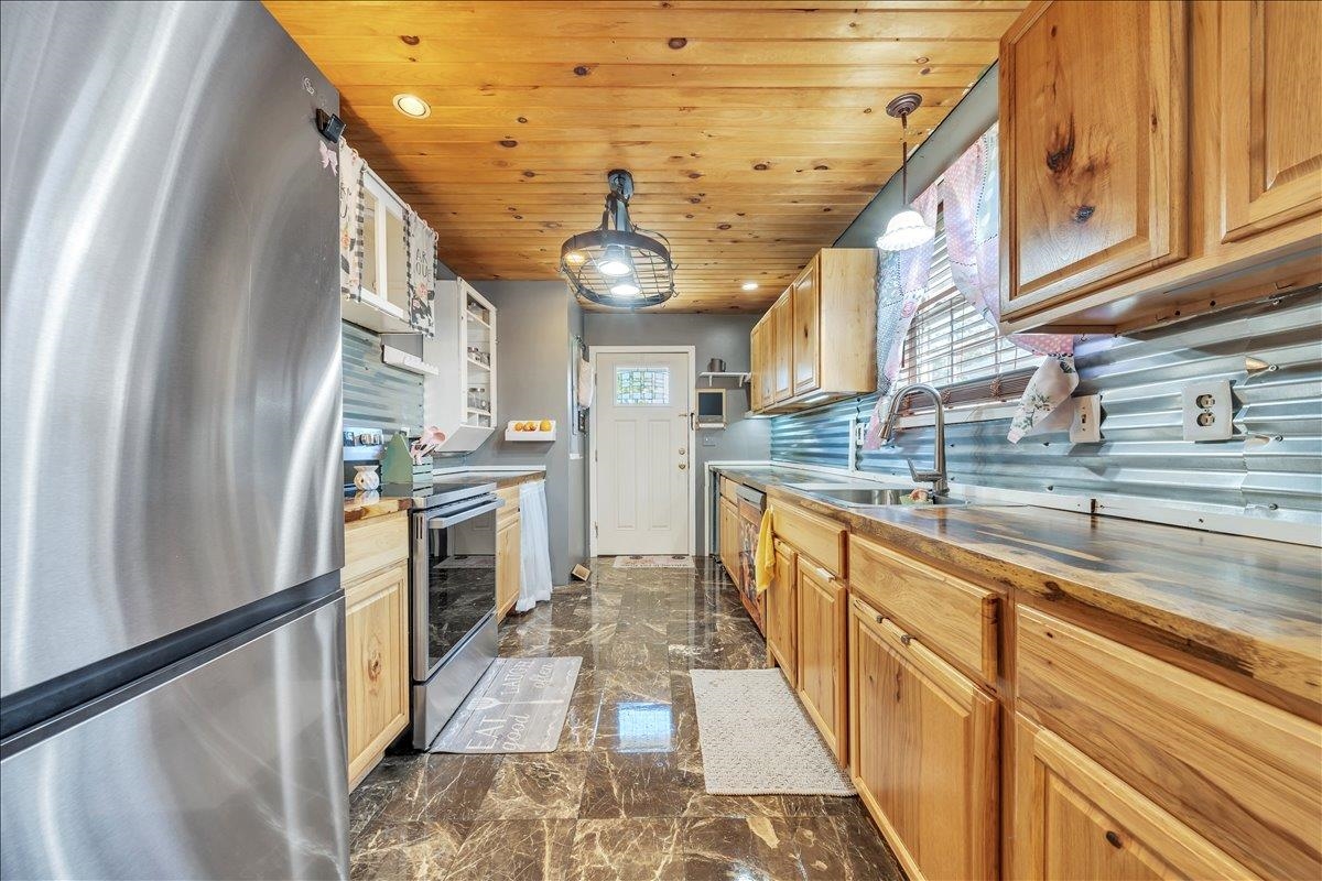 129 Fayette Street Pulaski VA 24301