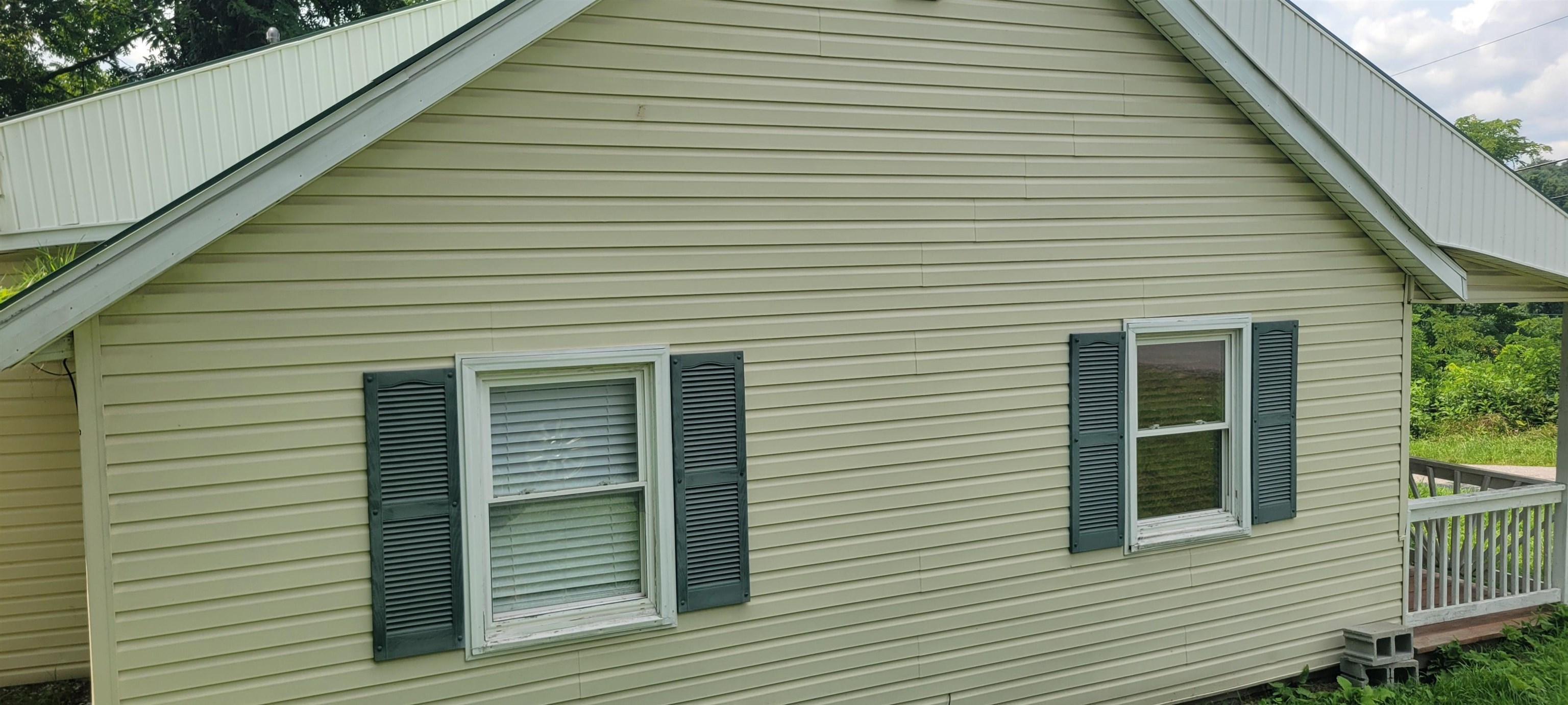 1040 Long Street Christiansburg VA 24073