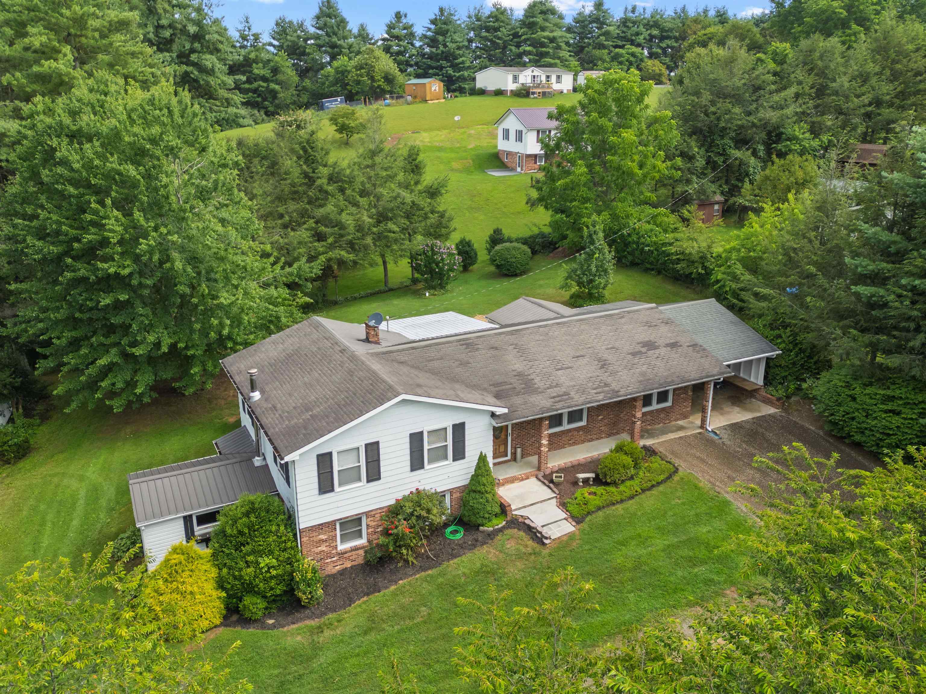 103 Grand Oaks Lane Independence VA 24348