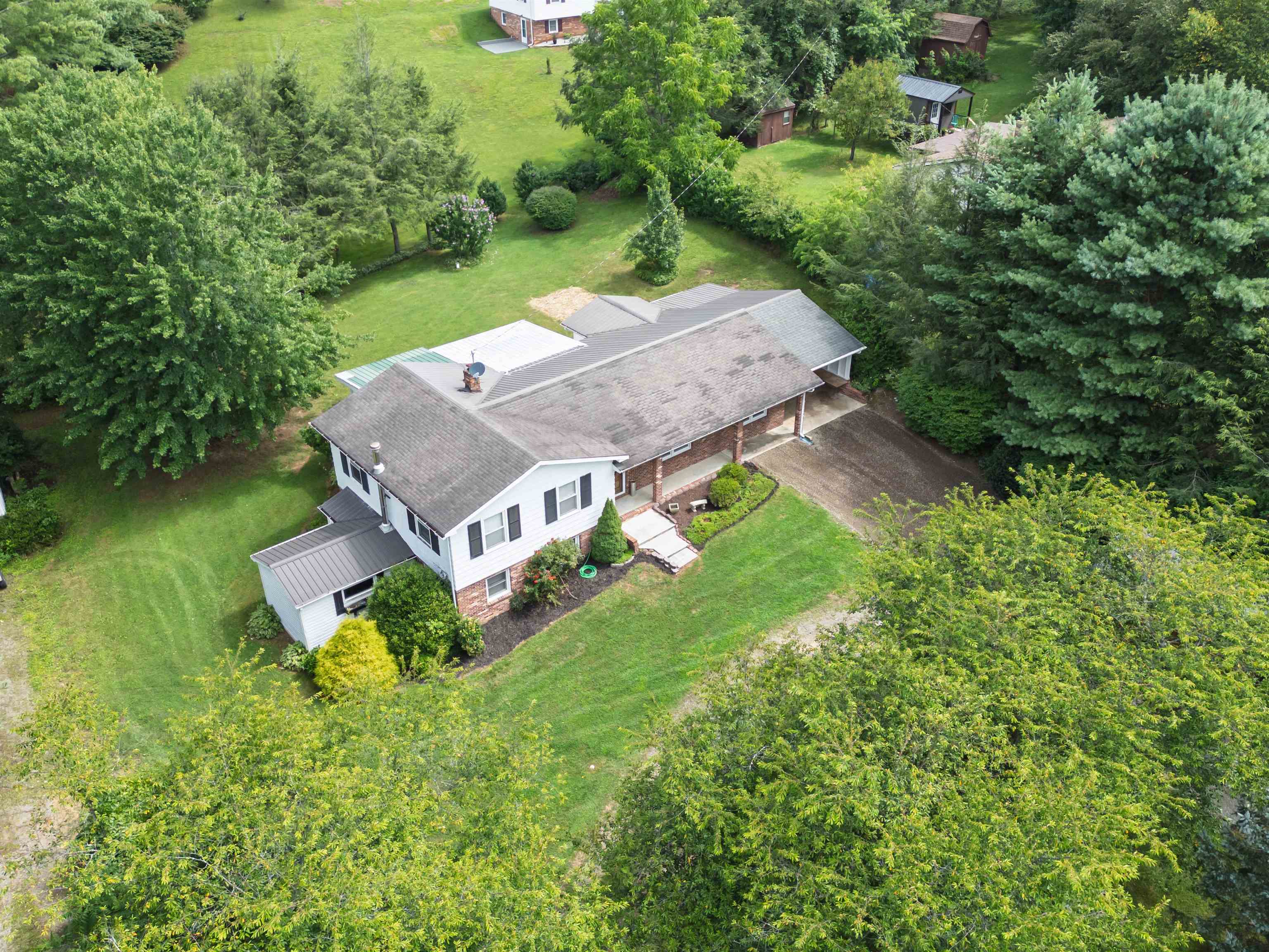 103 Grand Oaks Lane Independence VA 24348