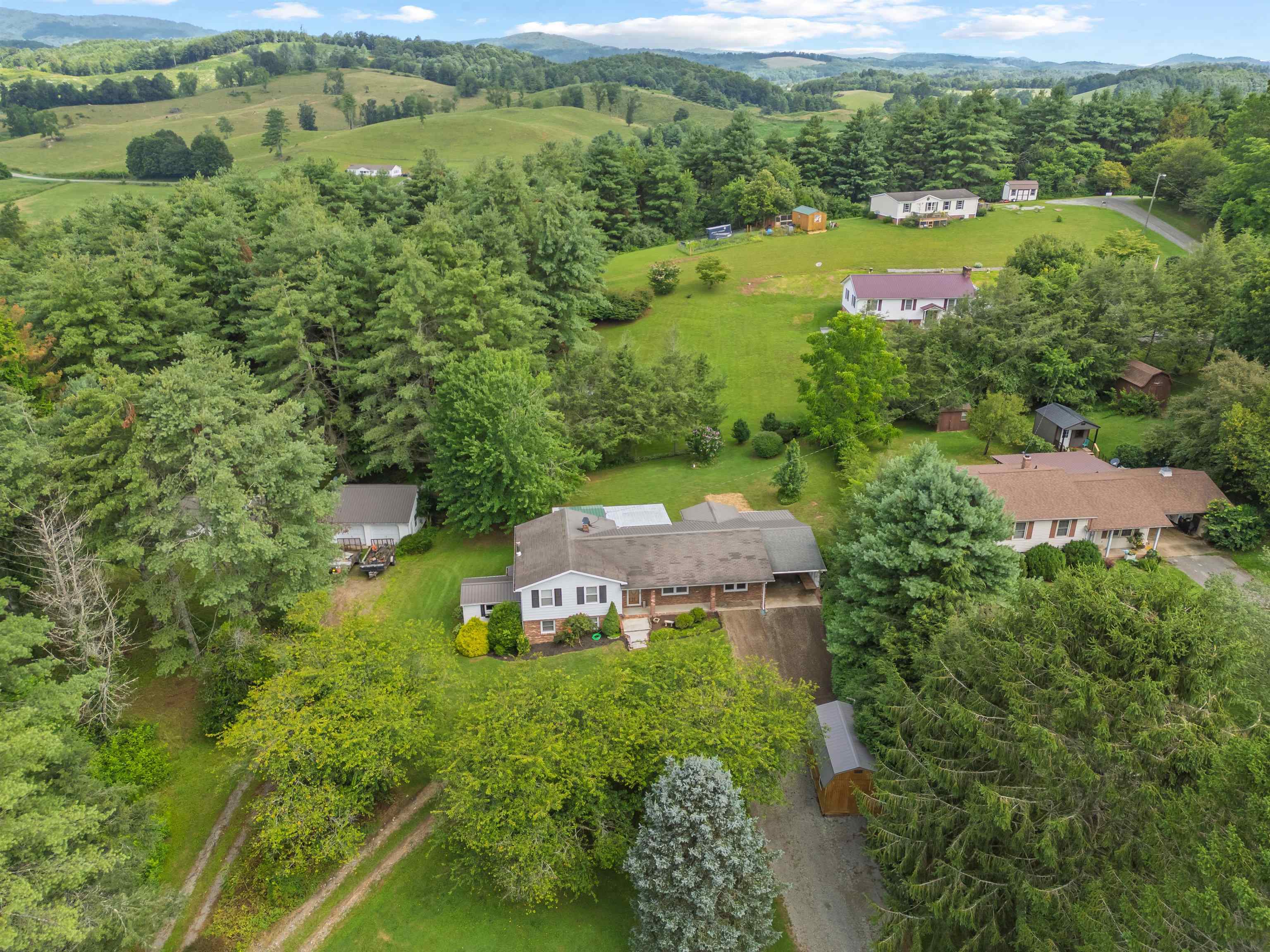 103 Grand Oaks Lane Independence VA 24348