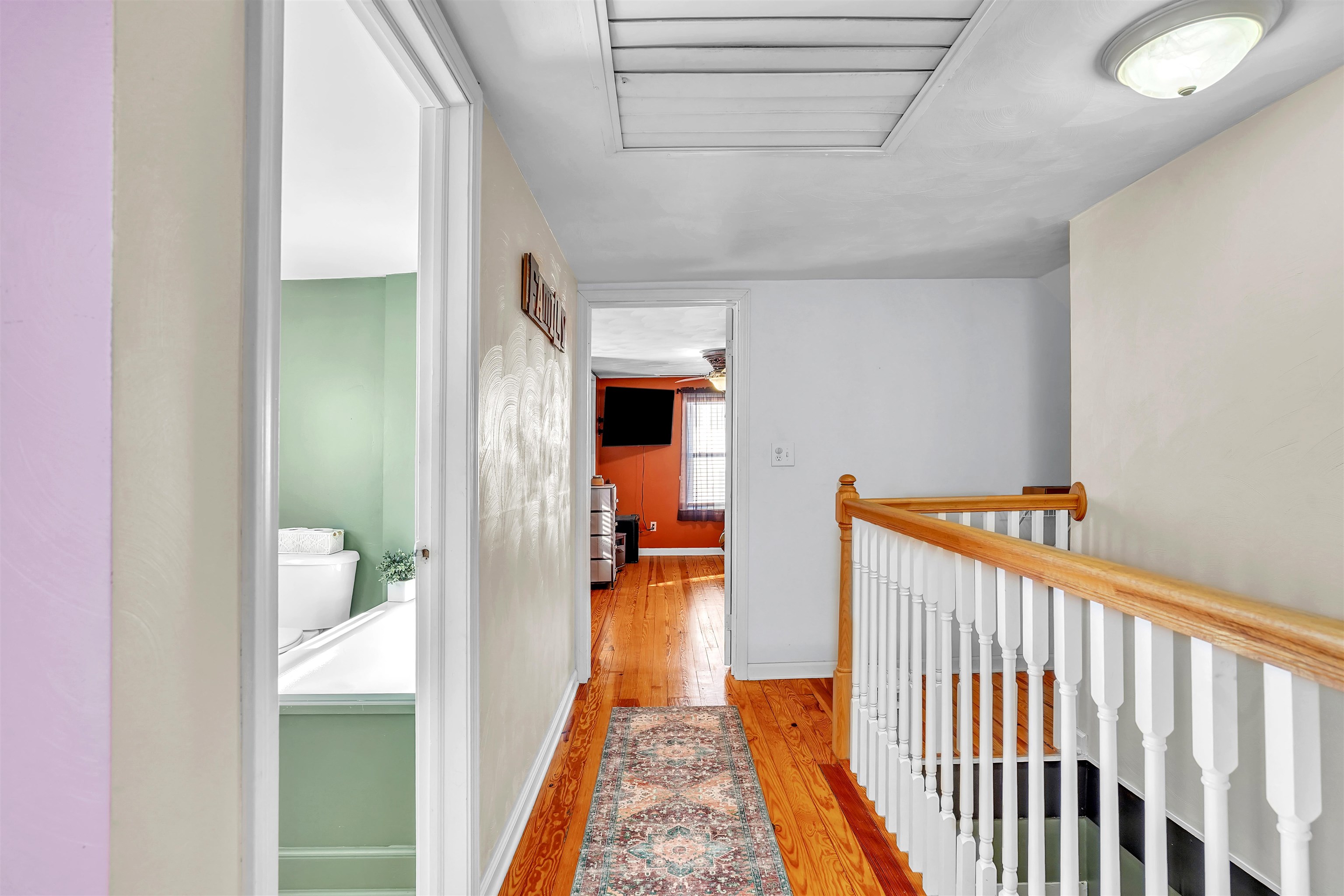 408 Hopkins Street Narrows VA 24124