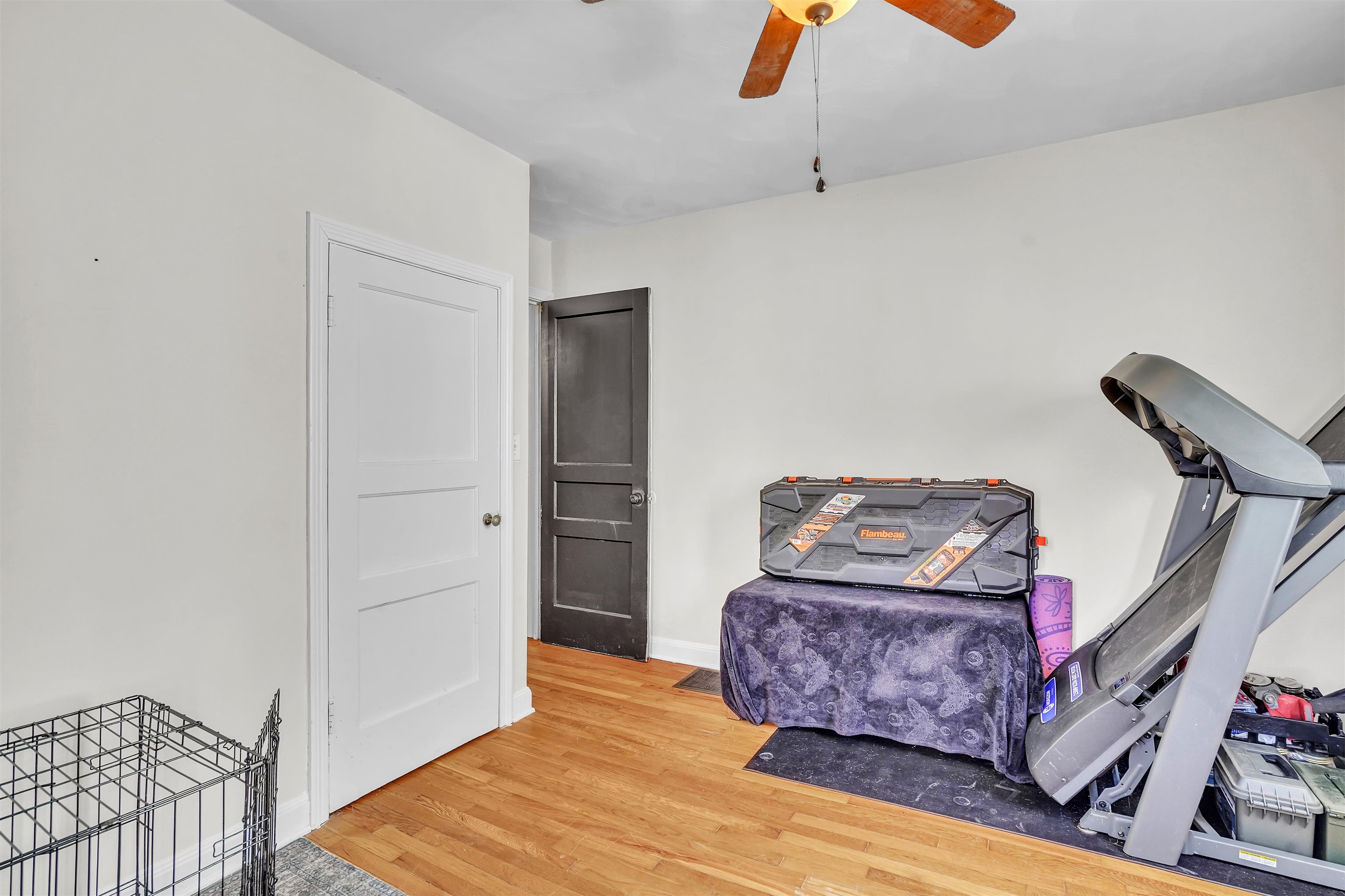 408 Hopkins Street Narrows VA 24124