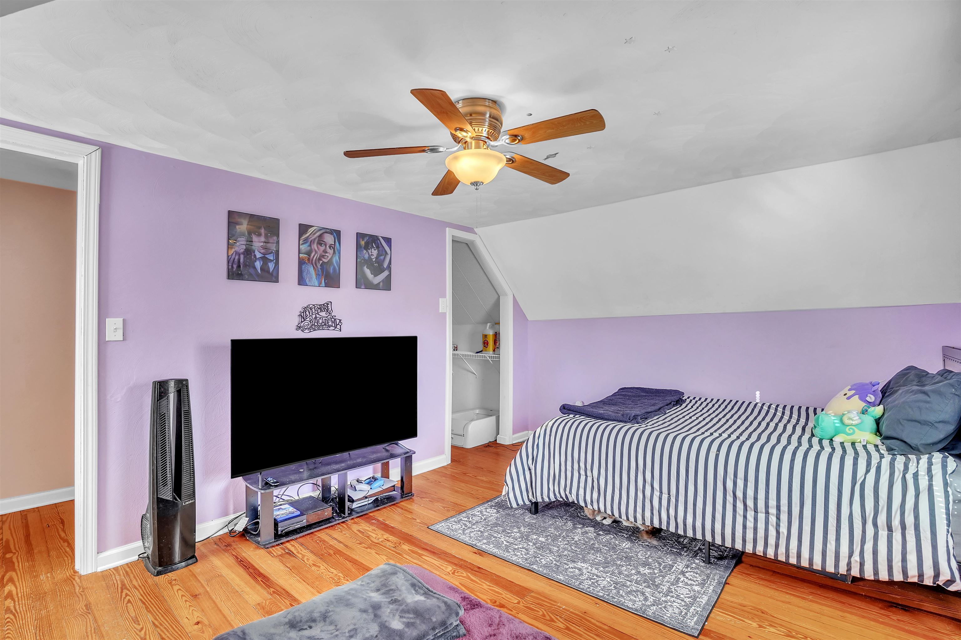 408 Hopkins Street Narrows VA 24124