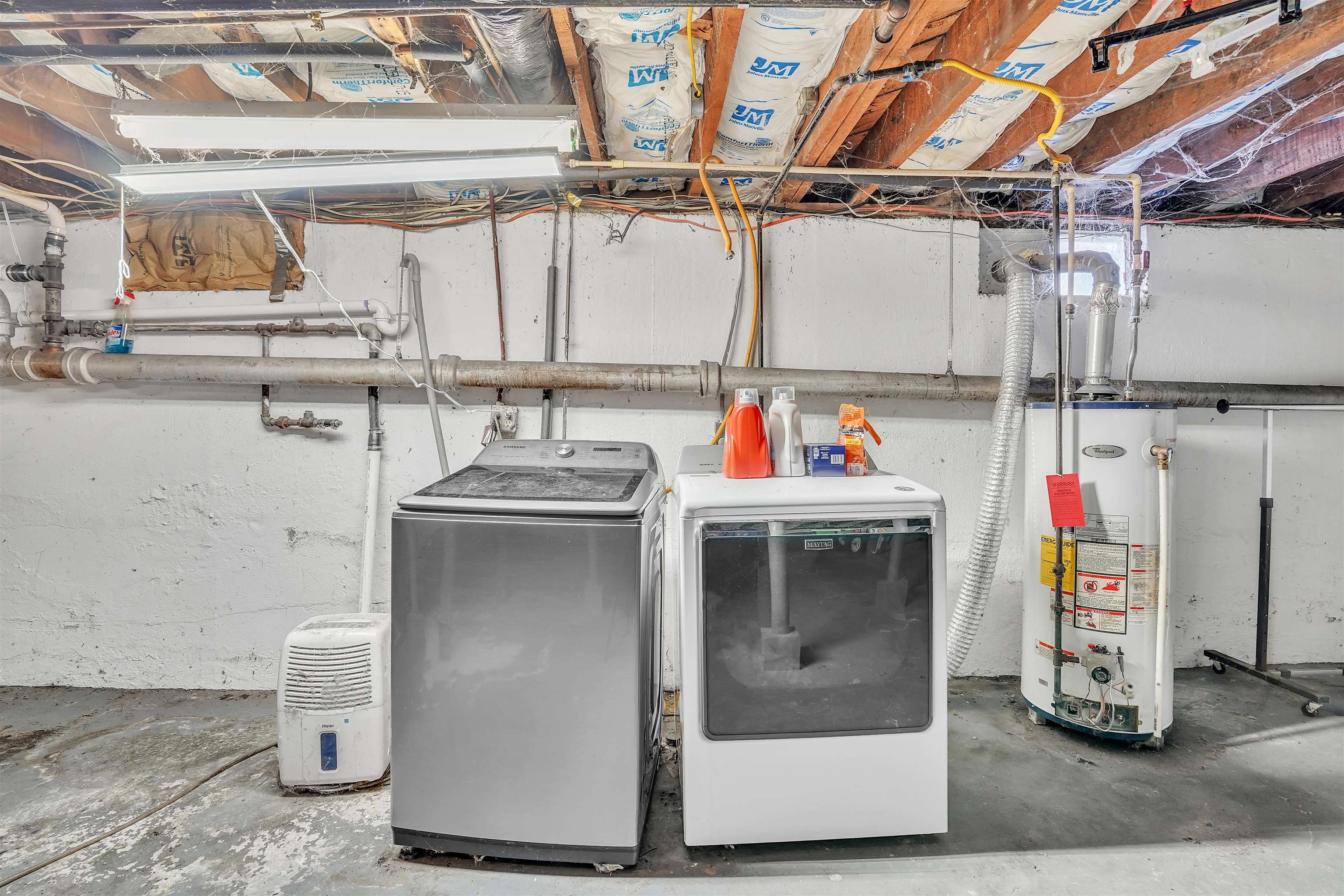 408 Hopkins Street Narrows VA 24124