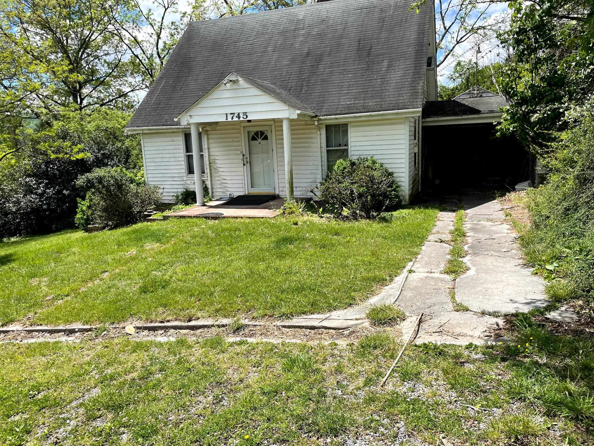 1745 Newbern Road Pulaski VA 24301