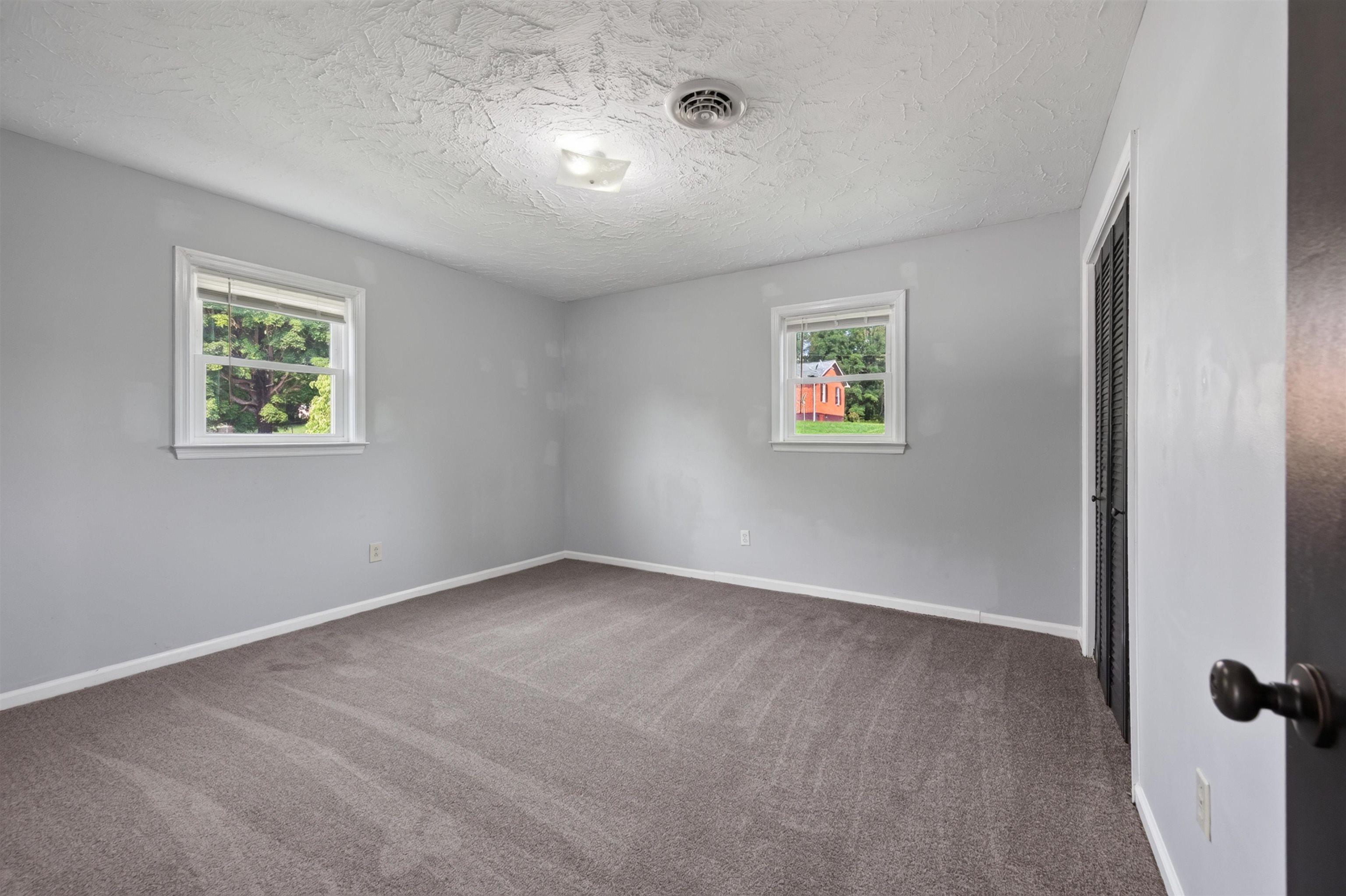 5861 Douglas Street Dublin VA 24084
