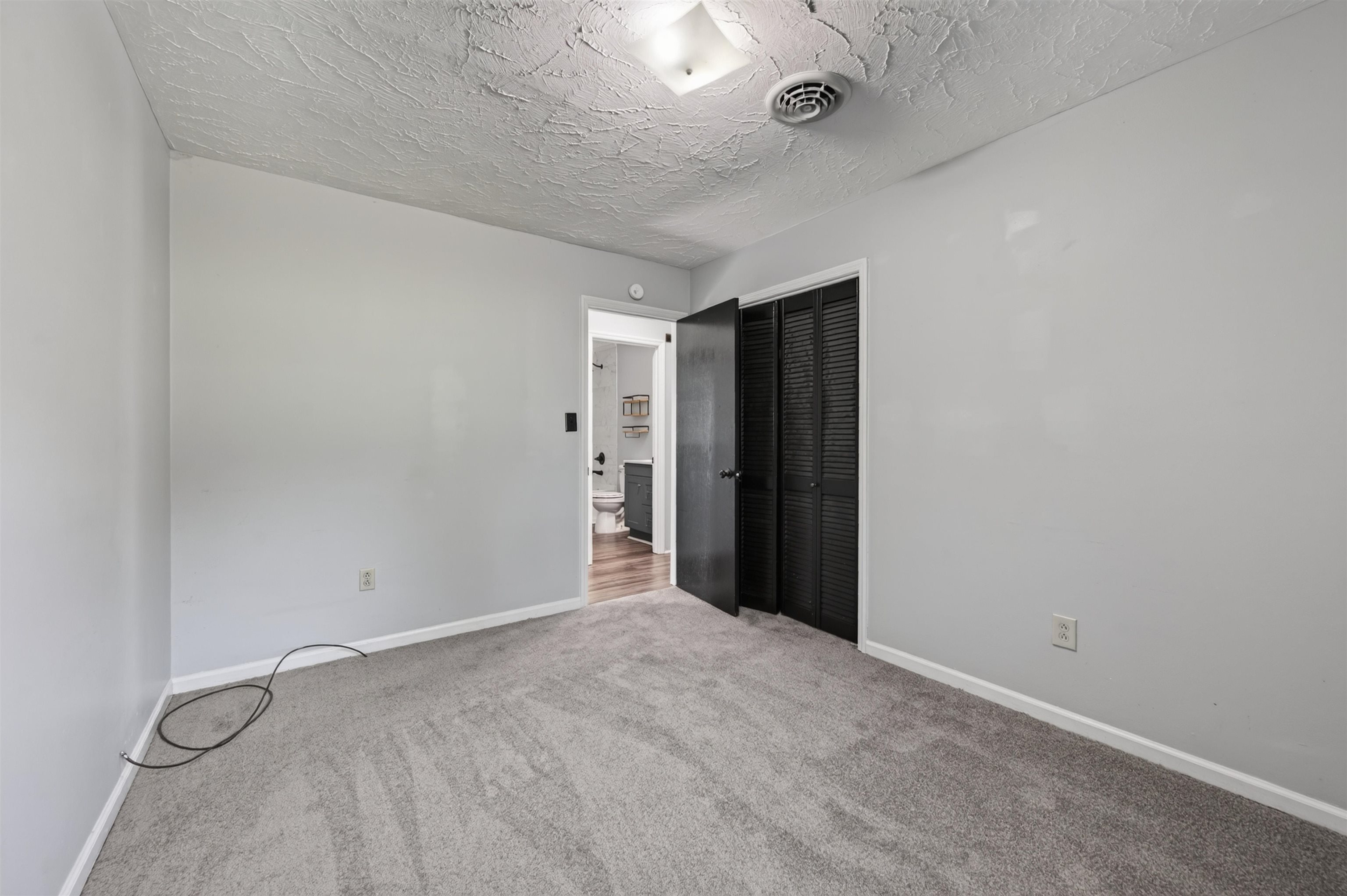 5861 Douglas Street Dublin VA 24084