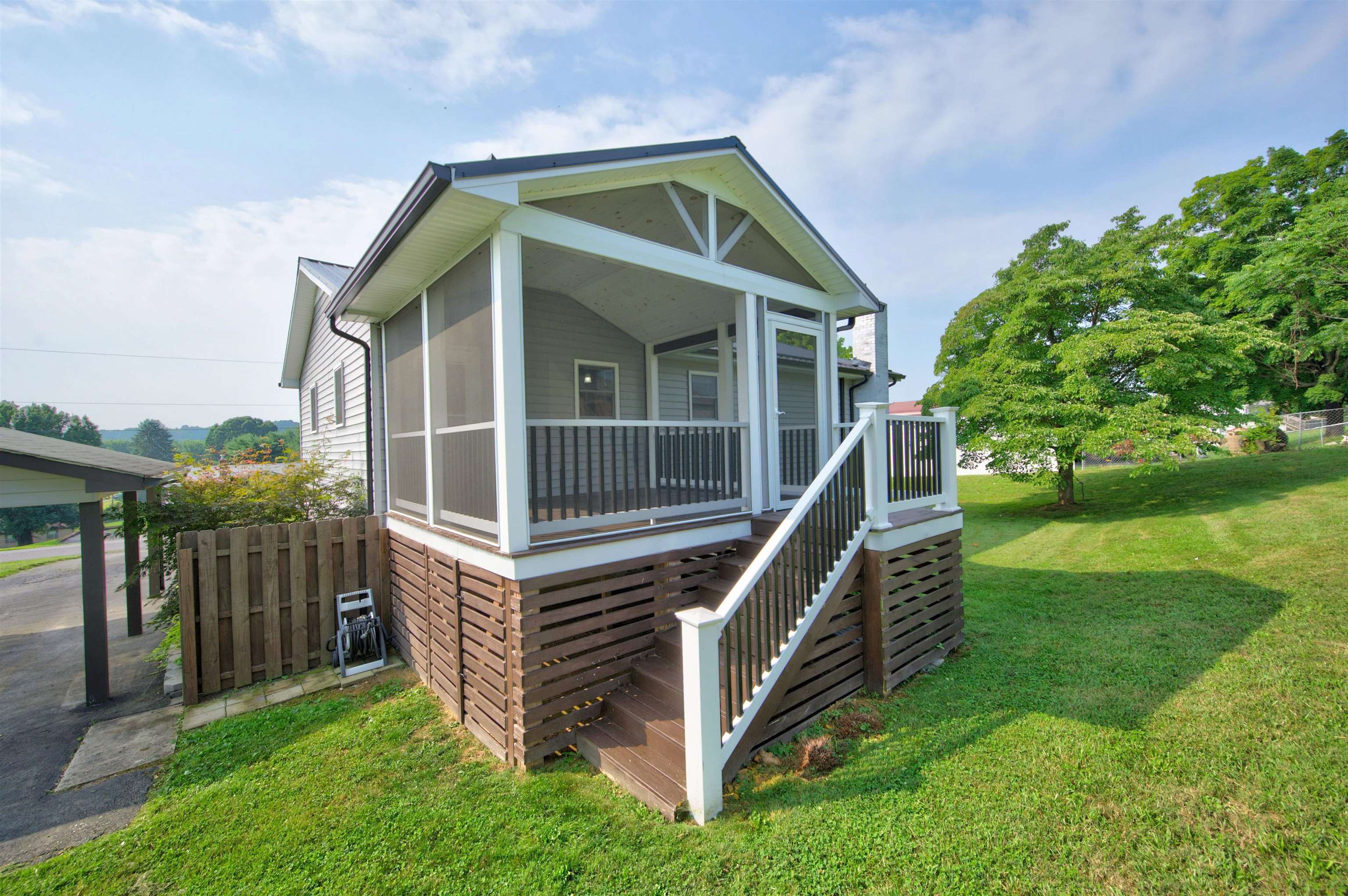 5861 Douglas Street Dublin VA 24084