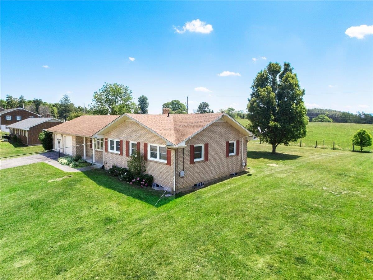 2105 Childress Road Christiansburg VA 24073