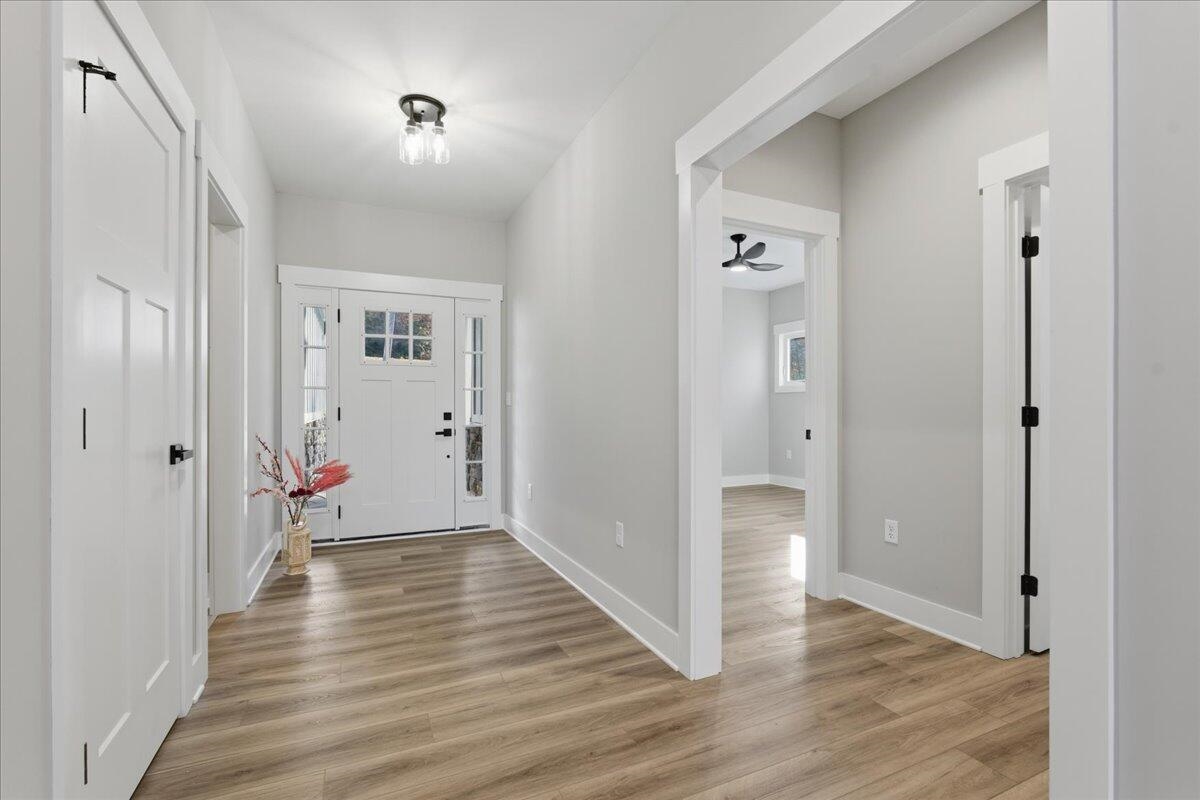 172 Lakewatch Circle Moneta VA 24121