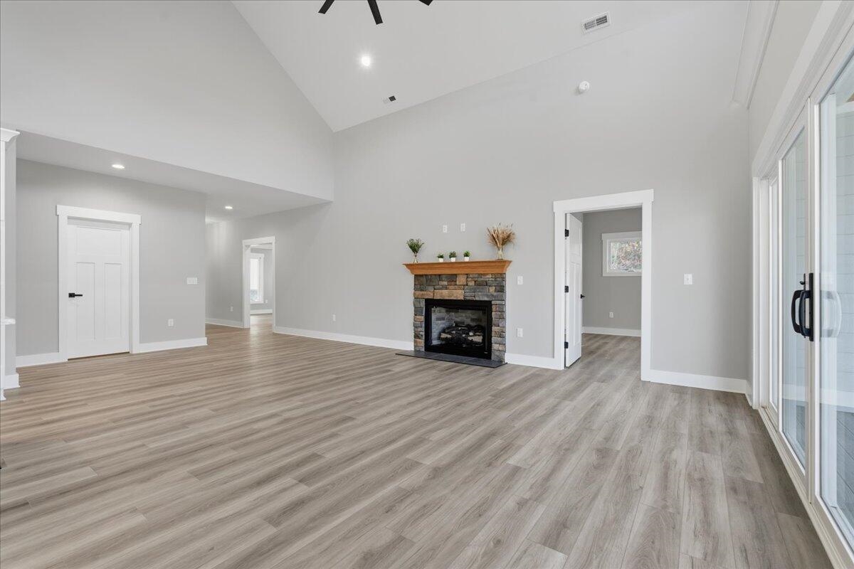 172 Lakewatch Circle Moneta VA 24121
