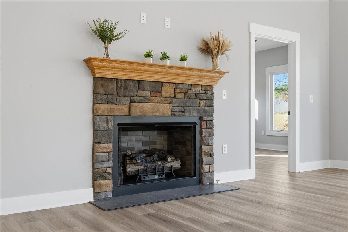 172 Lakewatch Circle Moneta VA 24121