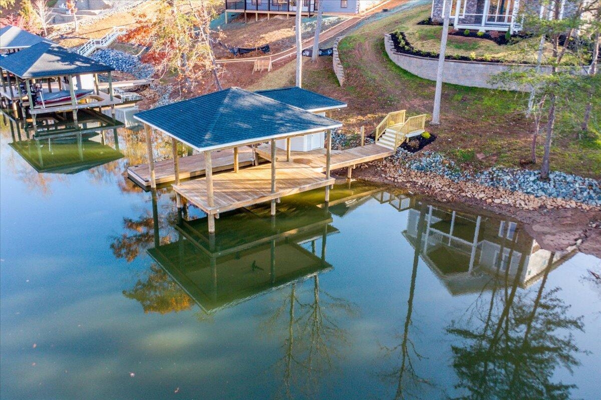 172 Lakewatch Circle Moneta VA 24121