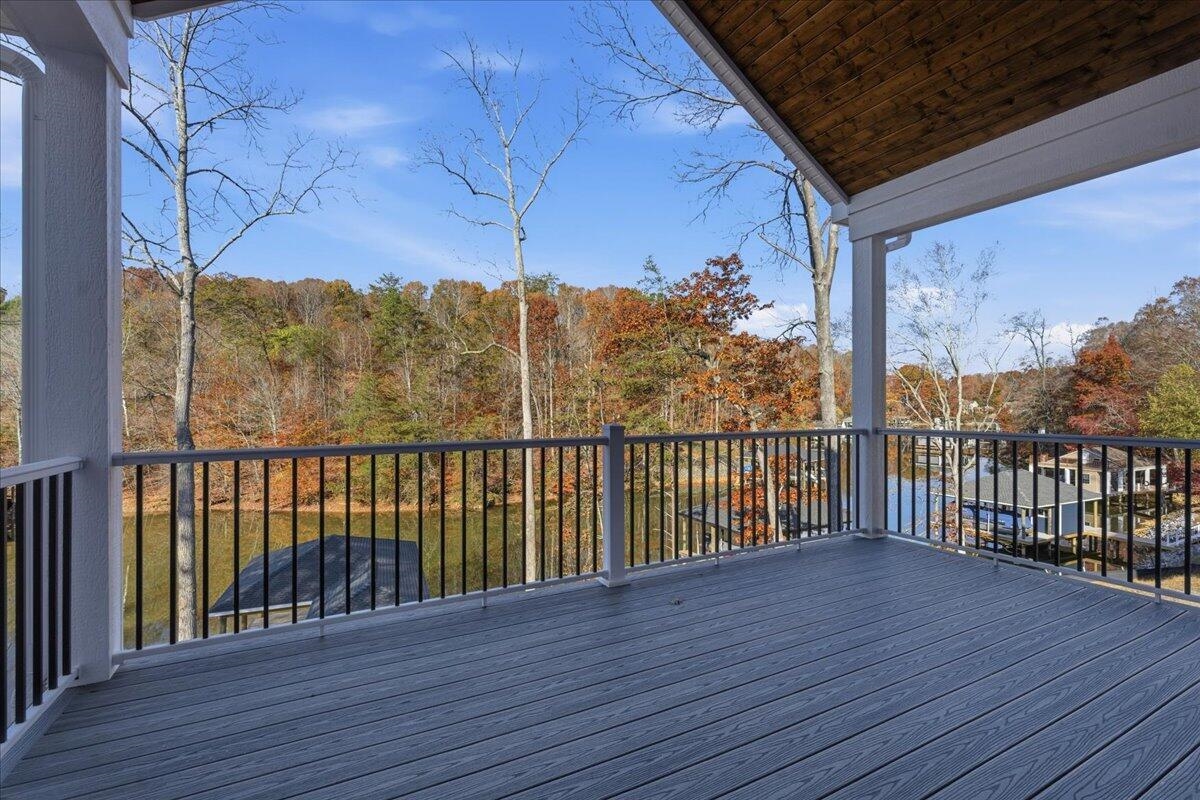 172 Lakewatch Circle Moneta VA 24121