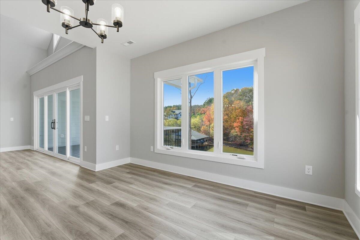 172 Lakewatch Circle Moneta VA 24121