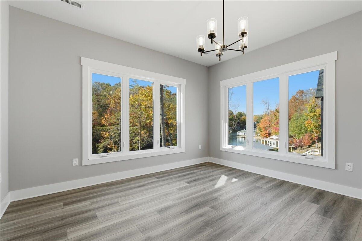 172 Lakewatch Circle Moneta VA 24121