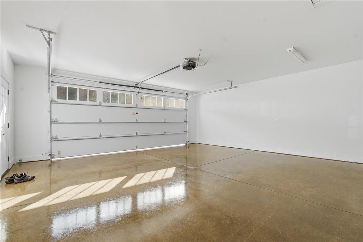 172 Lakewatch Circle Moneta VA 24121