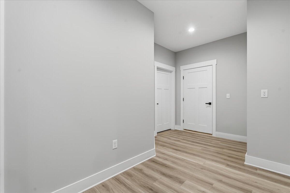 172 Lakewatch Circle Moneta VA 24121