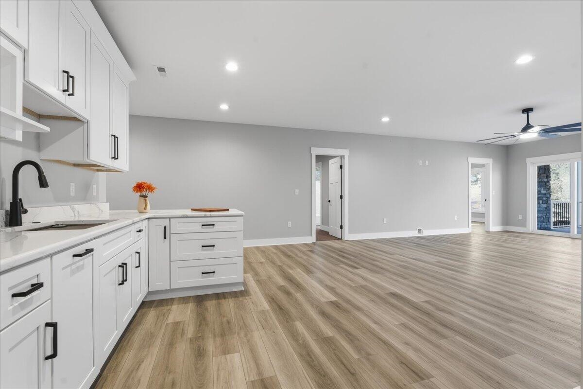 172 Lakewatch Circle Moneta VA 24121