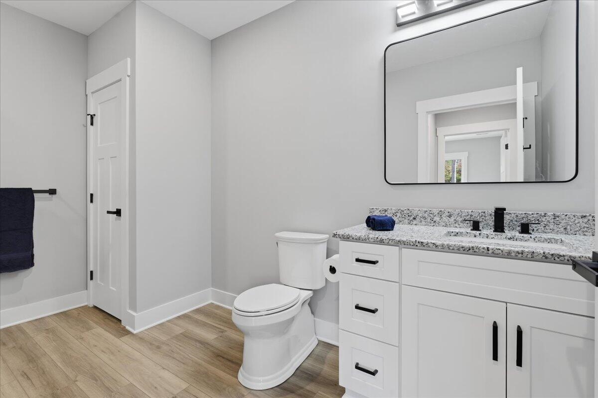 172 Lakewatch Circle Moneta VA 24121