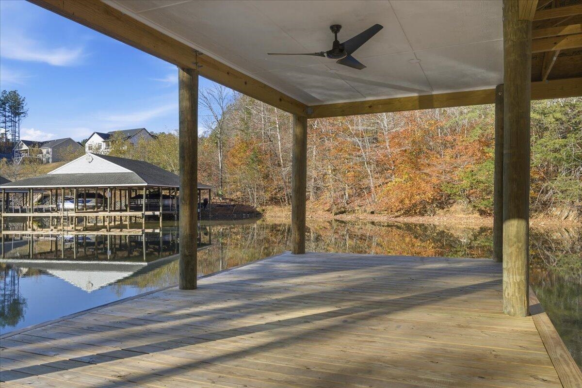 172 Lakewatch Circle Moneta VA 24121