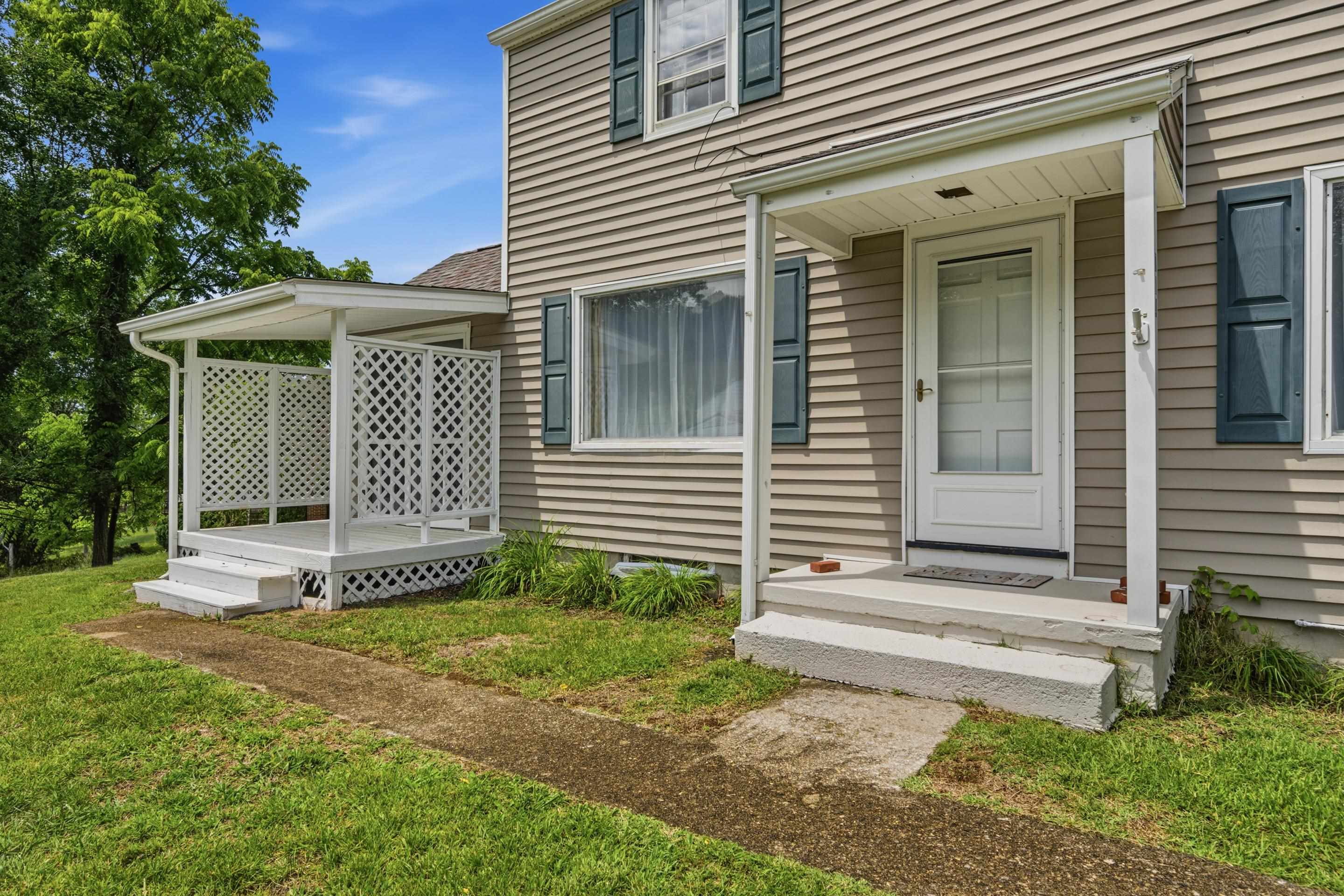 714 High Street Pearisburg VA 24134