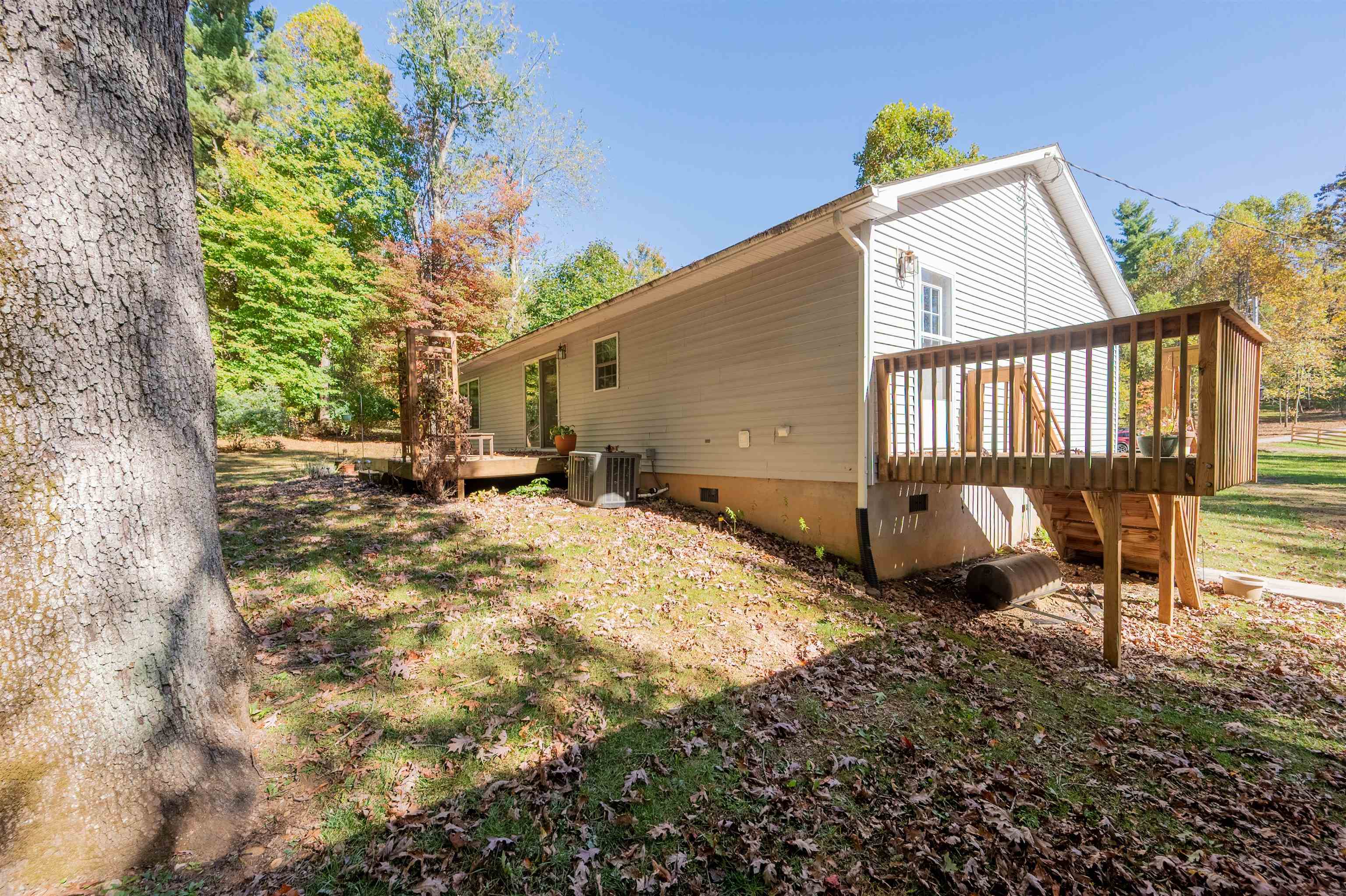 222 Greenwood Lane SE Copper Hill VA 24079