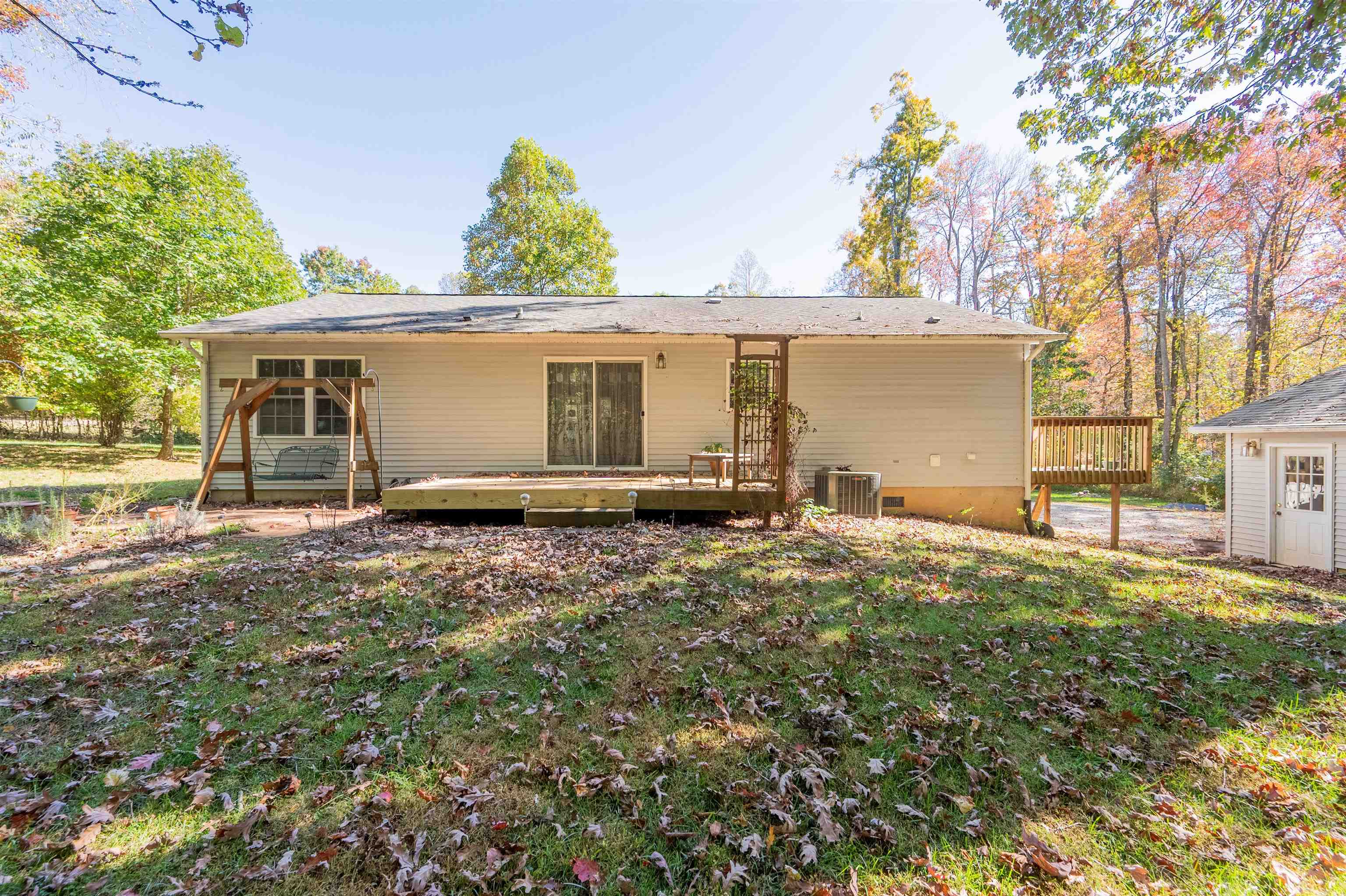 222 Greenwood Lane SE Copper Hill VA 24079