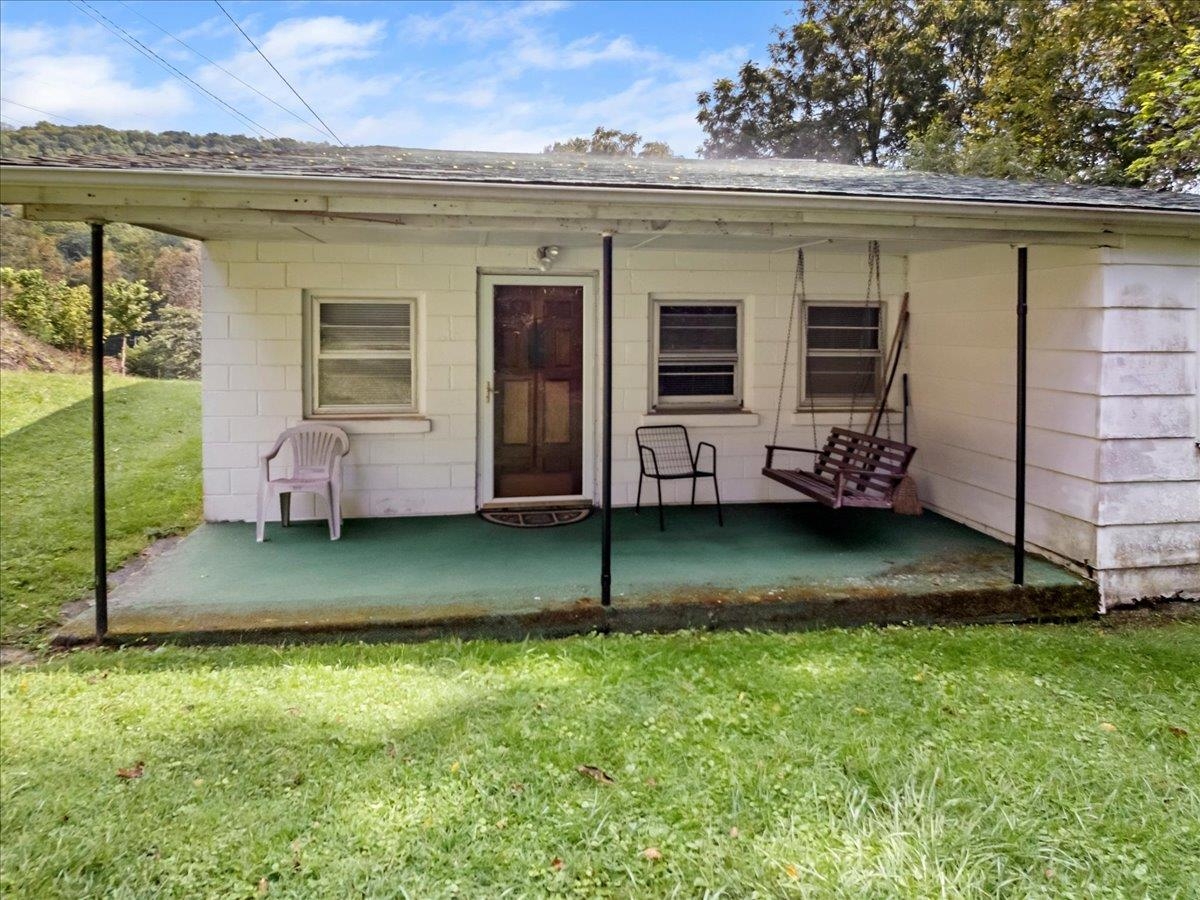 124 Big Branch Hollow Road Pembroke VA 24136
