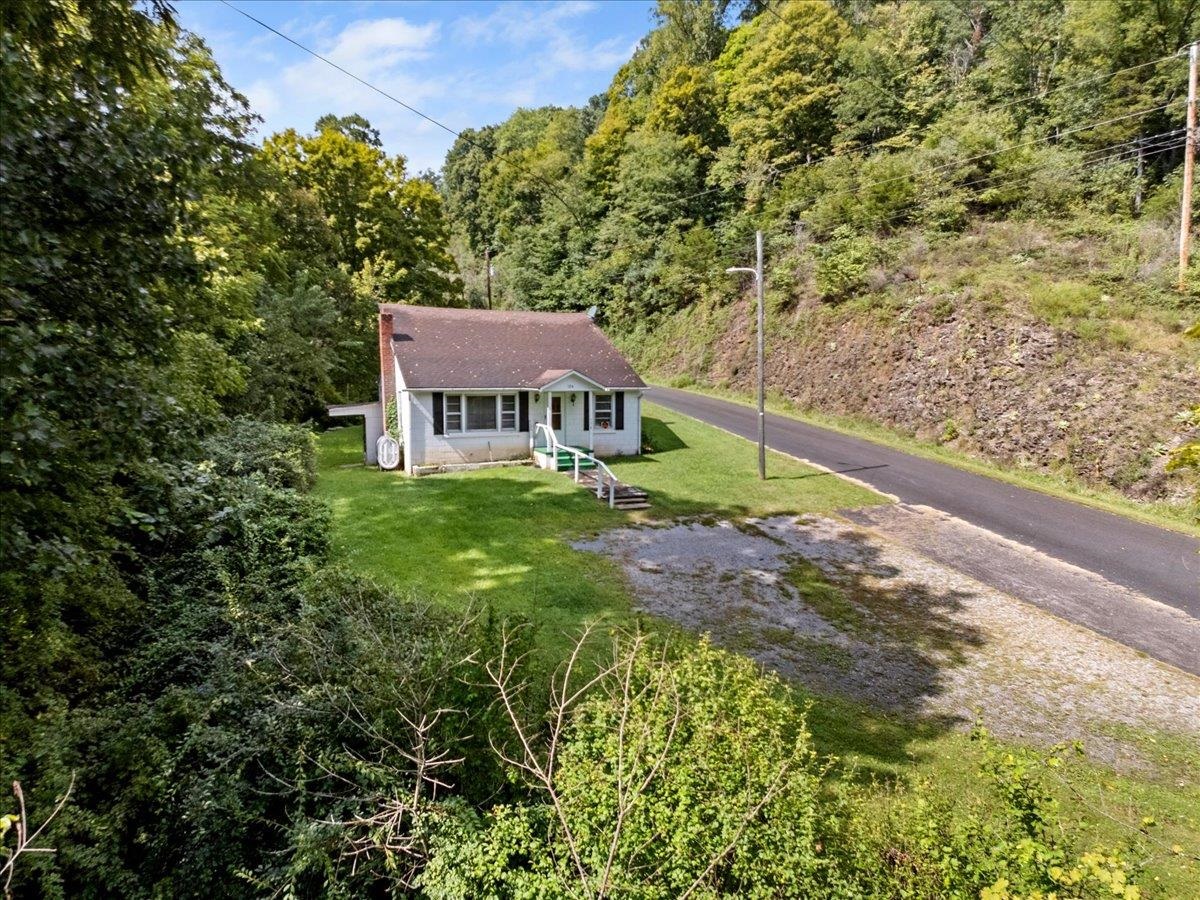 124 Big Branch Hollow Road Pembroke VA 24136