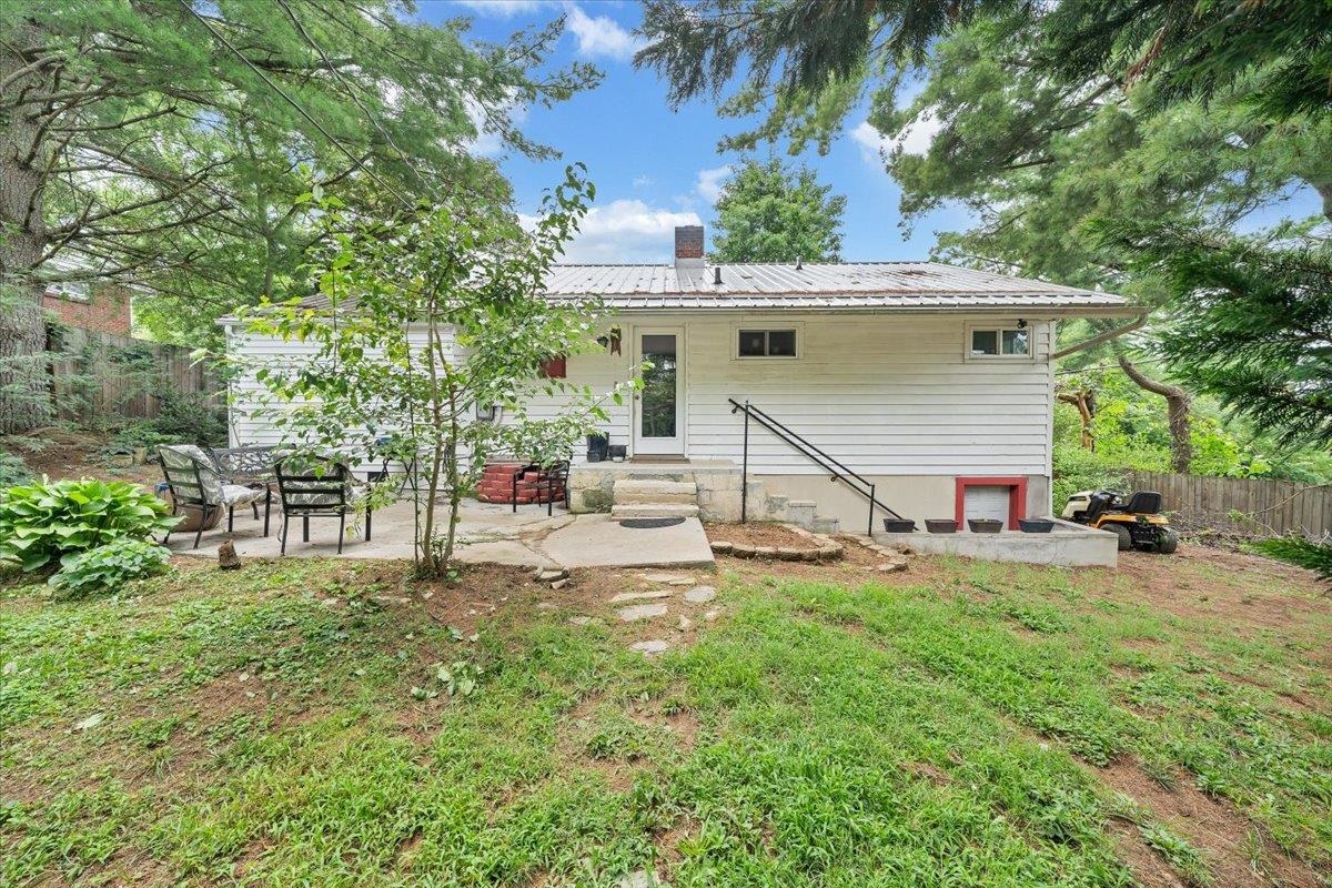 100 Roseland Drive SW Christiansburg VA 24073
