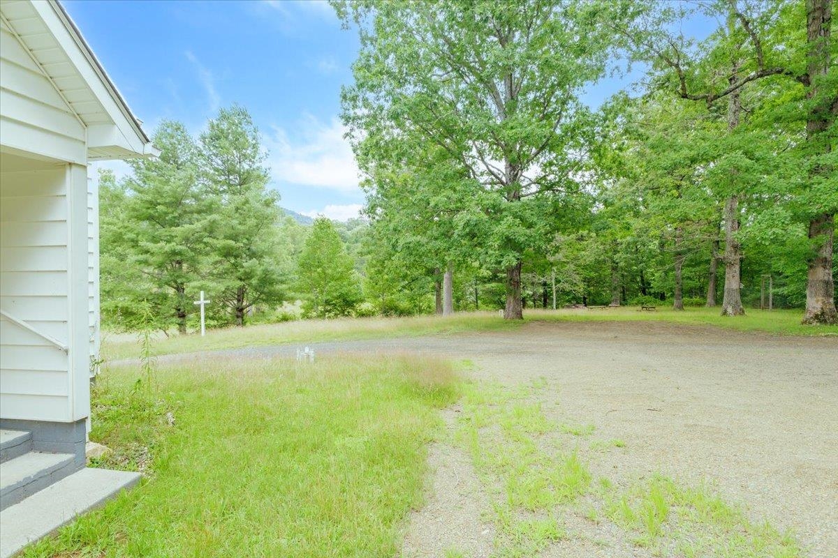 190 Parkway Church Road SW Meadows Of Dan VA 24120