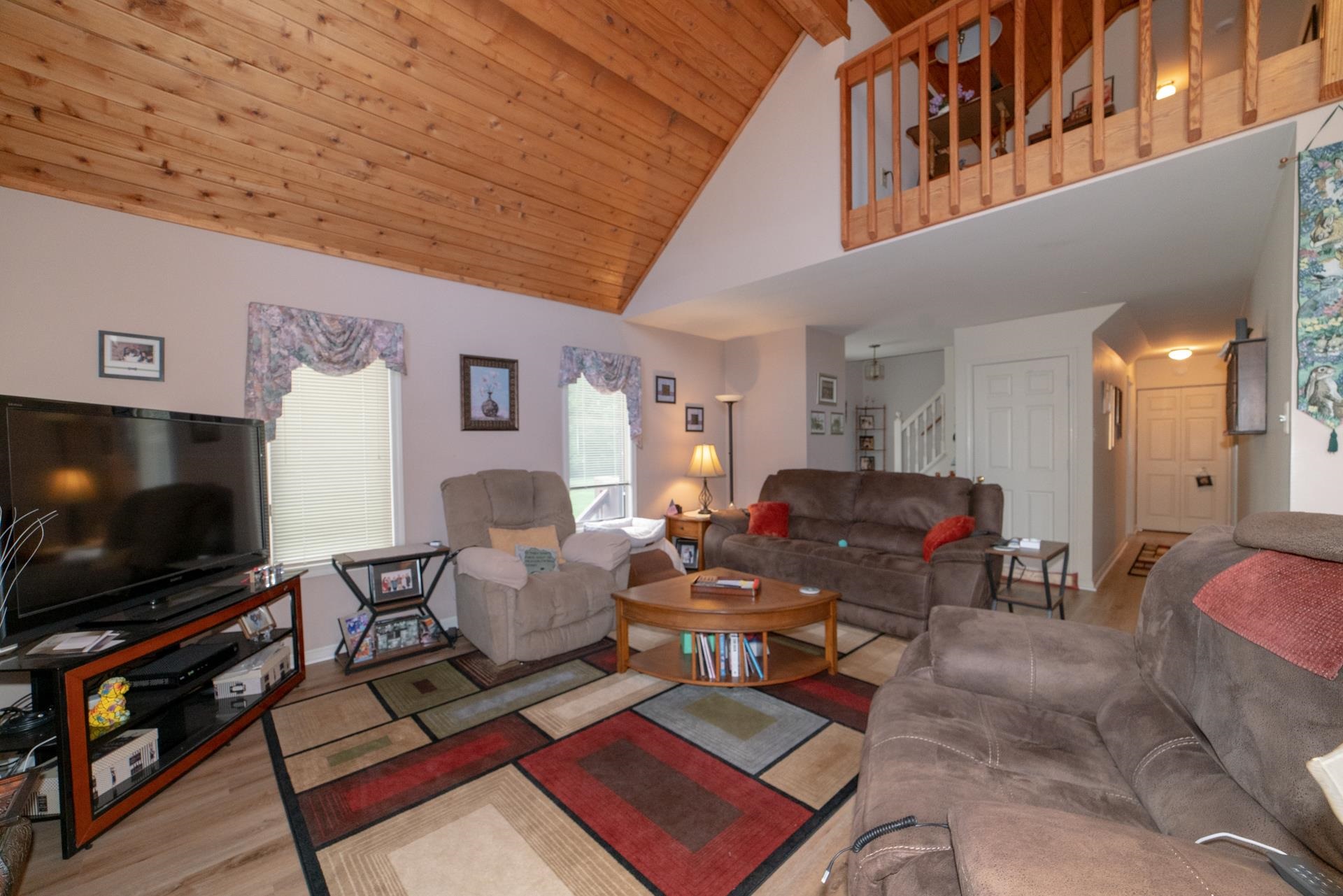 8796 Roanoke Road Elliston VA 24087