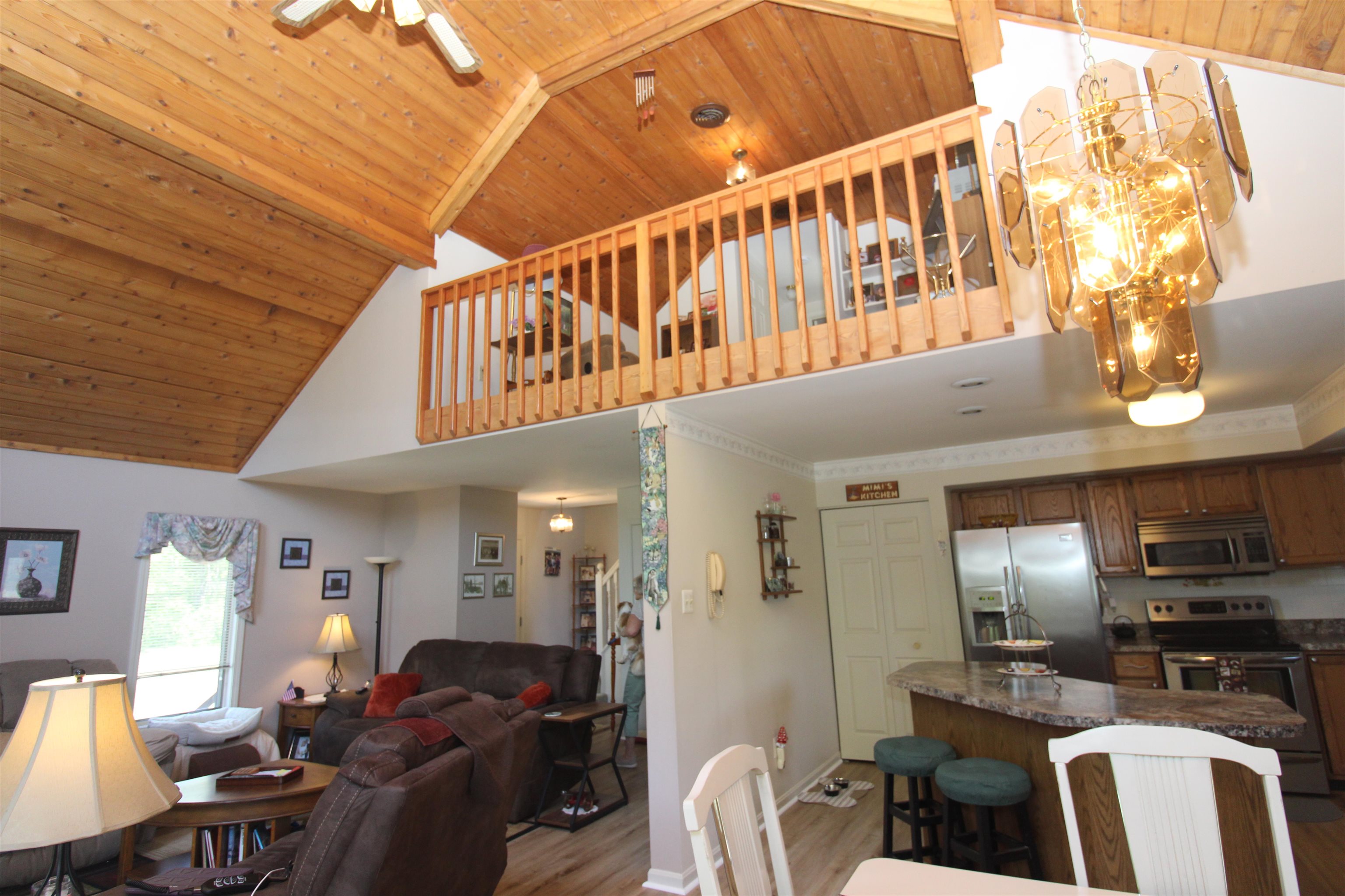 8796 Roanoke Road Elliston VA 24087