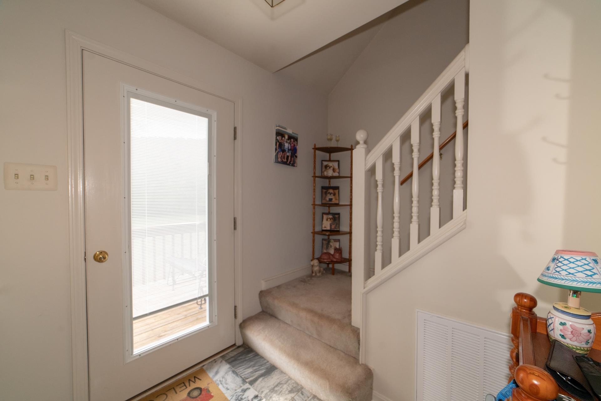 8796 Roanoke Road Elliston VA 24087