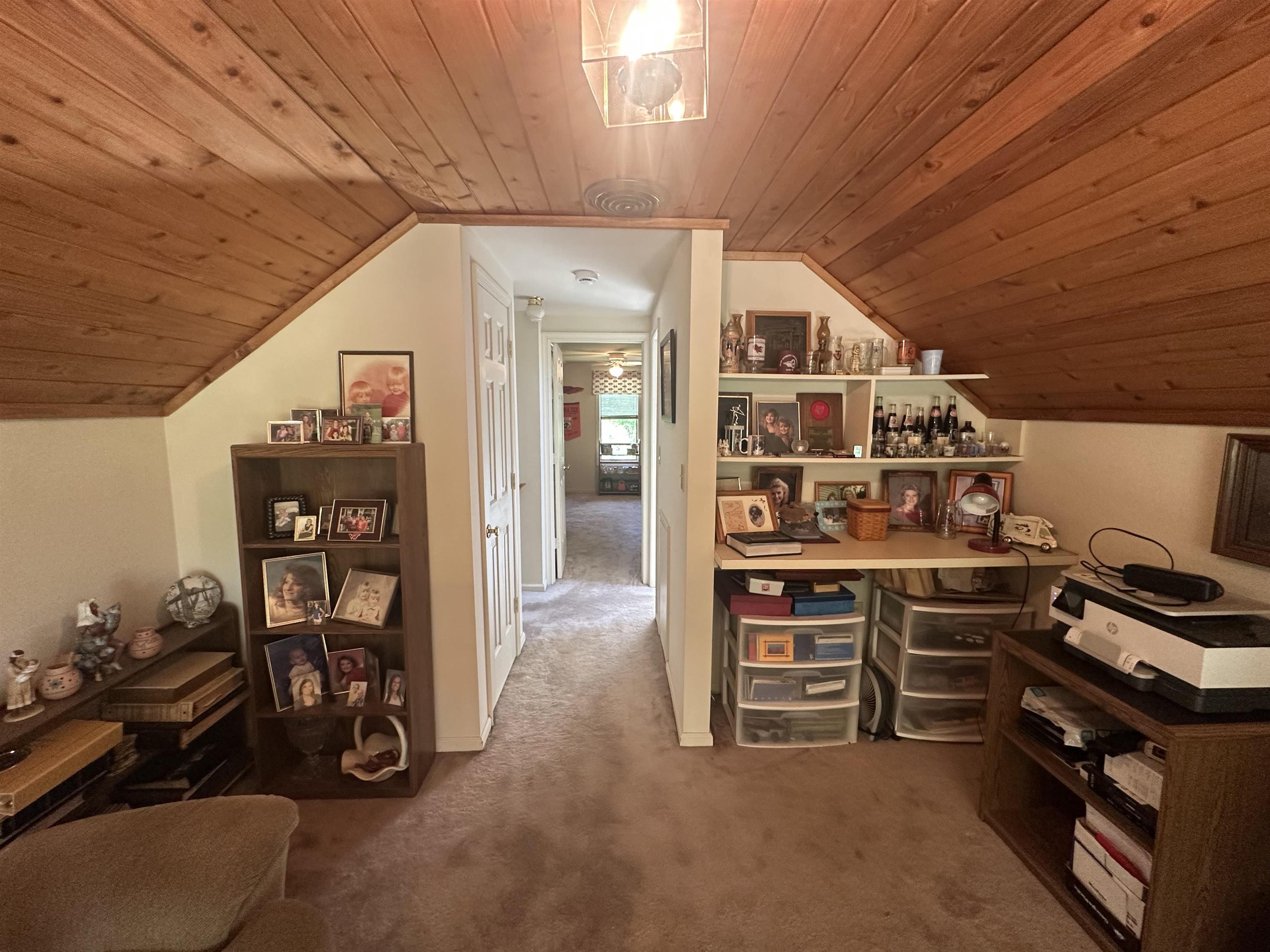8796 Roanoke Road Elliston VA 24087