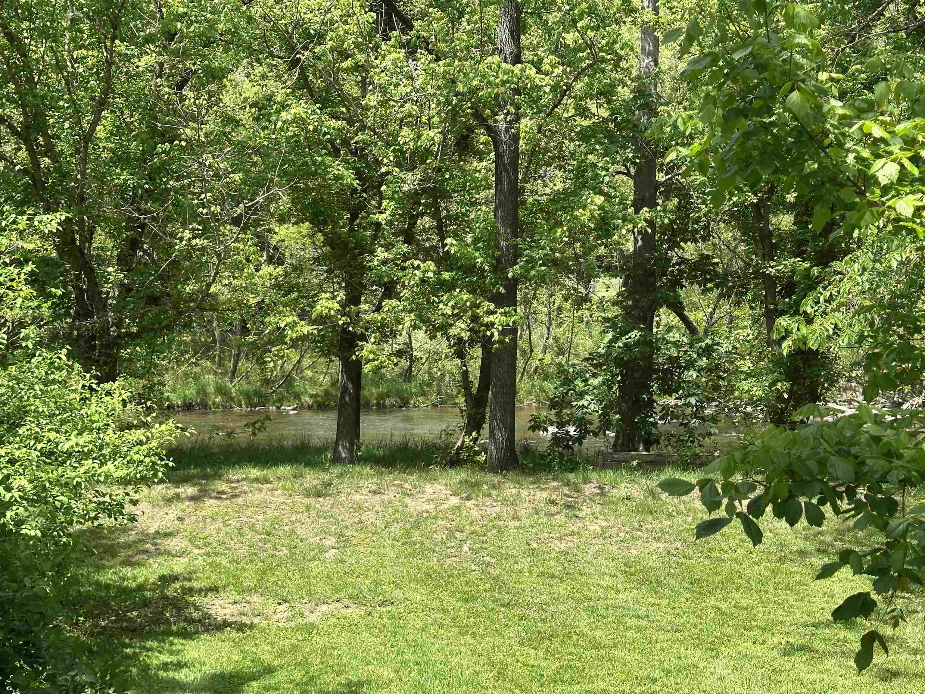 8796 Roanoke Road Elliston VA 24087