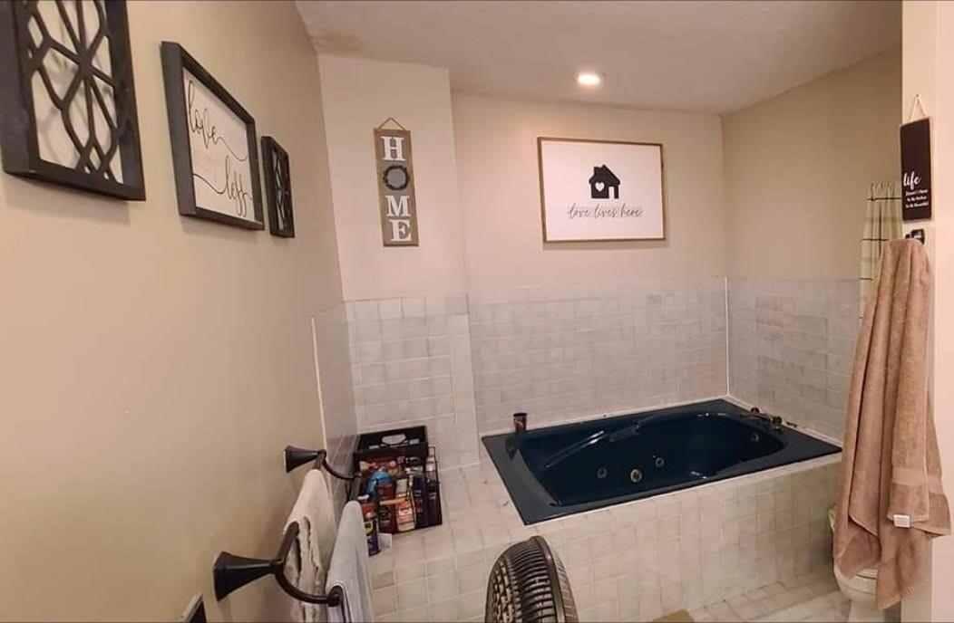 1104 Henson Avenue Pearisburg VA 24134